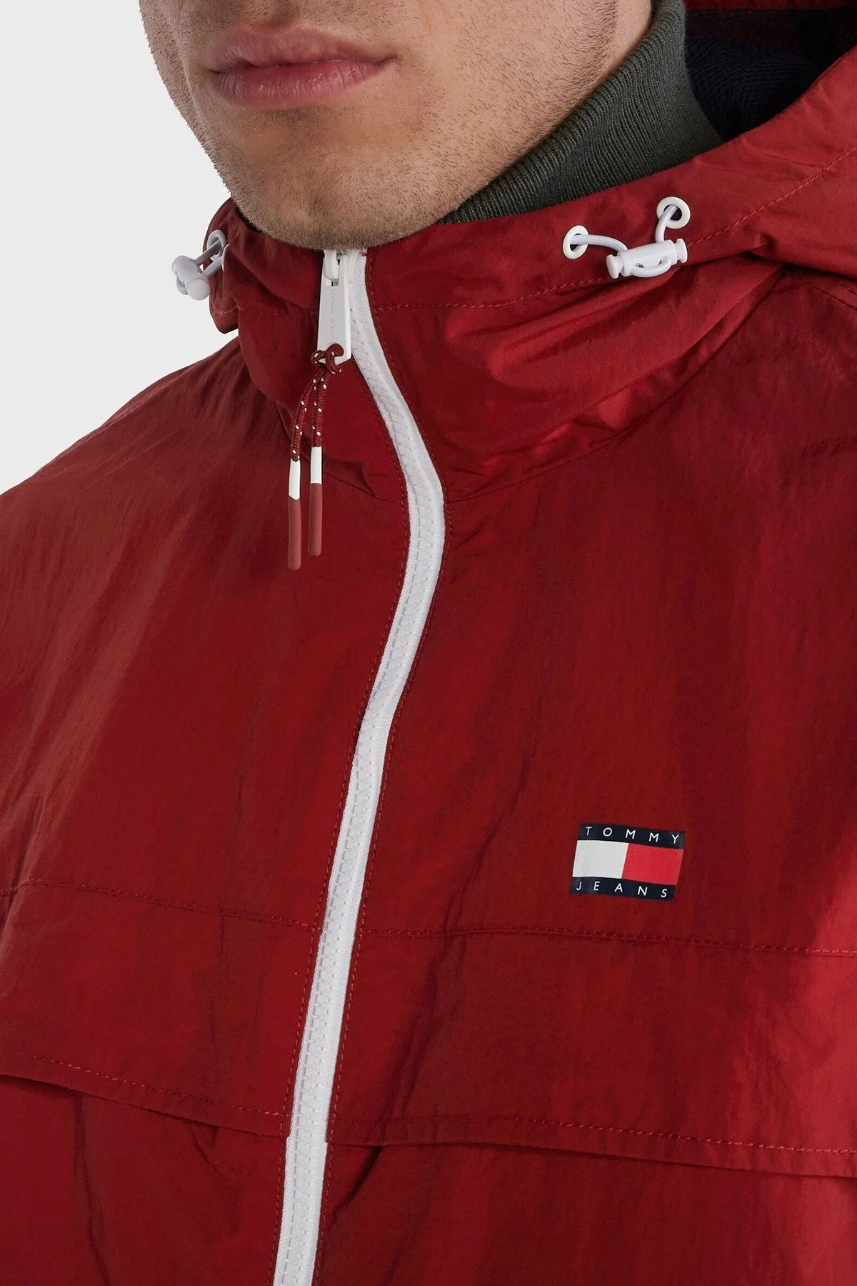 Tommy Jeans Logolu Fermuarlı Kapüşonlu Regular Fit Erkek Mont DM0DM17983 XMO KIRMIZI - 7