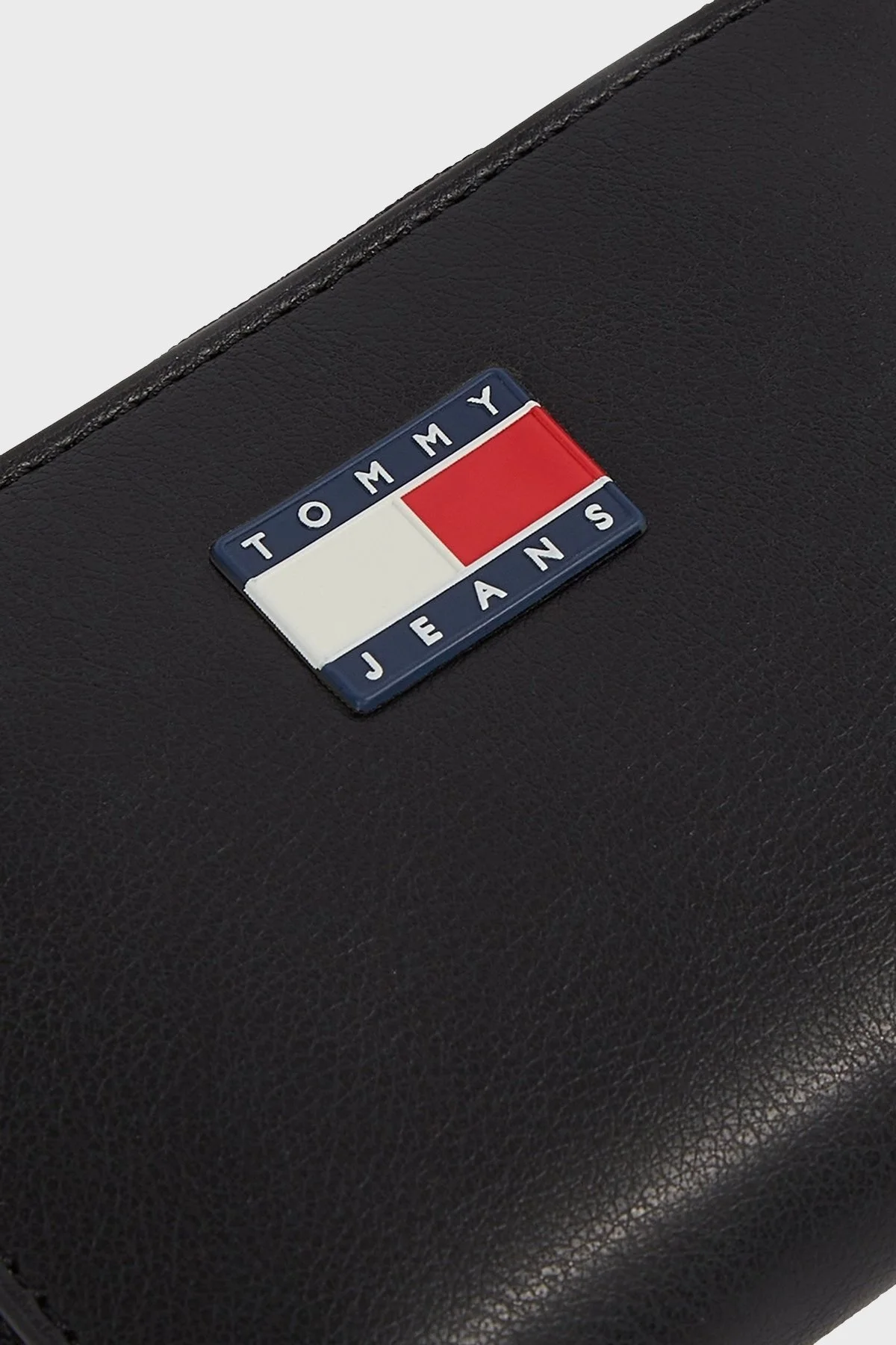 Tommy Jeans Logolu Fermuarlı Küçük Bayan Cüzdan AW0AW17292 BDS SİYAH - 4