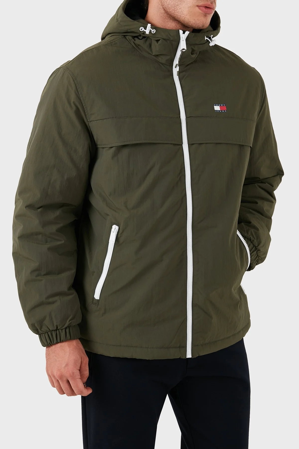 Tommy Jeans Logolu Fermuarlı Regular Fit Erkek Mont DM0DM18908 M12 YEŞİL - 3