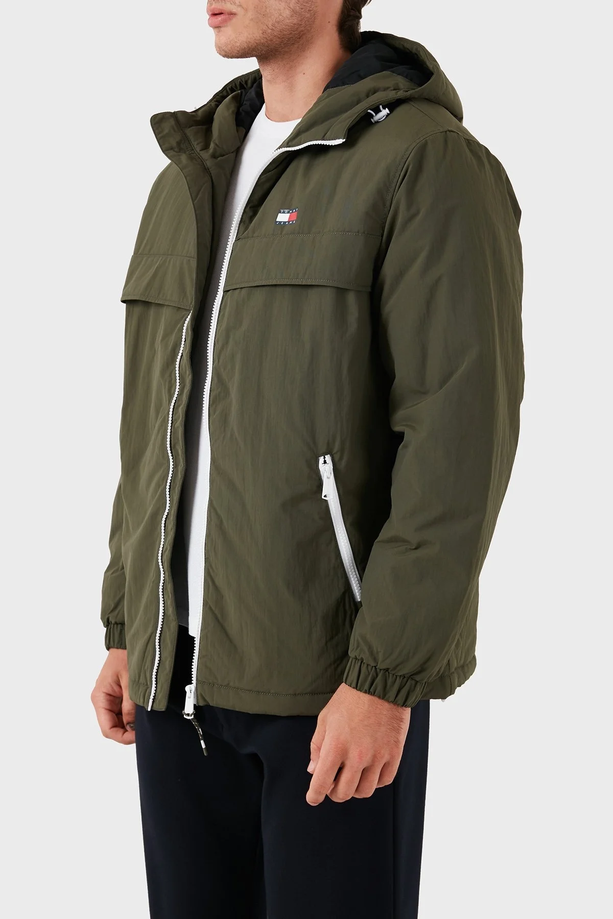 Tommy Jeans Logolu Fermuarlı Regular Fit Erkek Mont DM0DM18908 M12 YEŞİL - 4