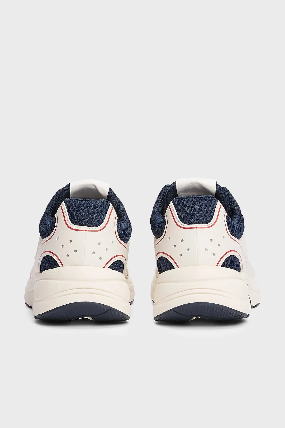 Tommy Jeans Logolu Kalın Tabanlı Sneaker Erkek Ayakkabı EM0EM01520 0G1 BEYAZ-LACİVERT - 13