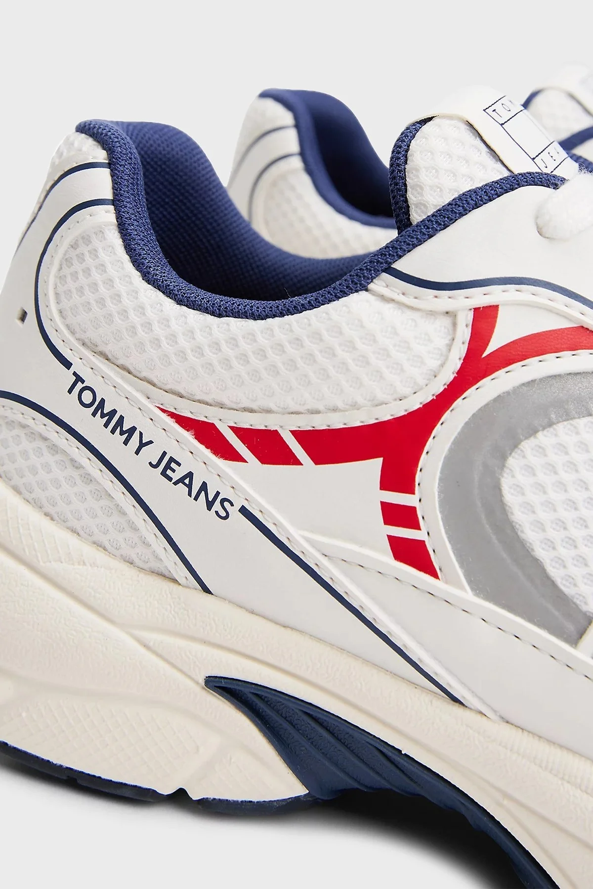 Tommy Jeans Logolu Kalın Tabanlı Sneaker Erkek Ayakkabı EM0EM01569 0G1 BEYAZ-LACİVERT - 6