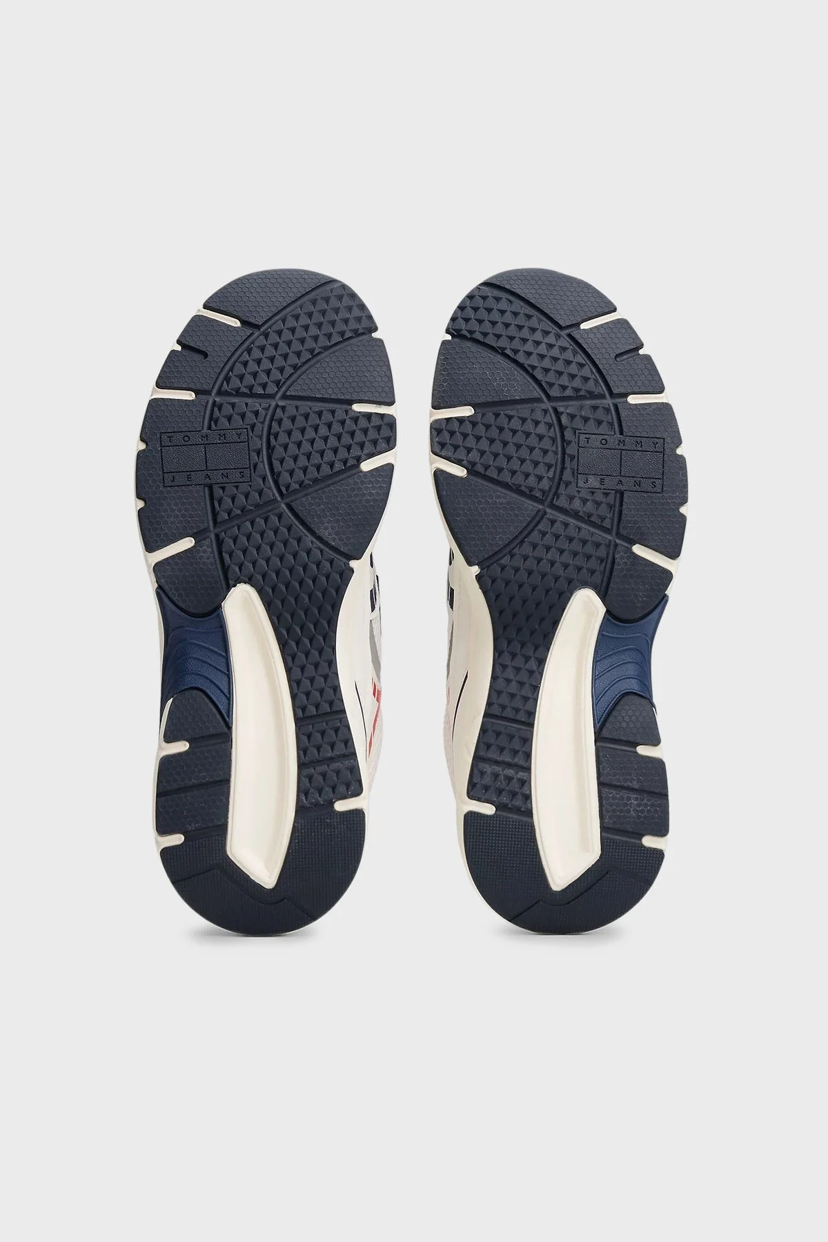Tommy Jeans Logolu Kalın Tabanlı Sneaker Erkek Ayakkabı EM0EM01569 0G1 BEYAZ-LACİVERT - 7