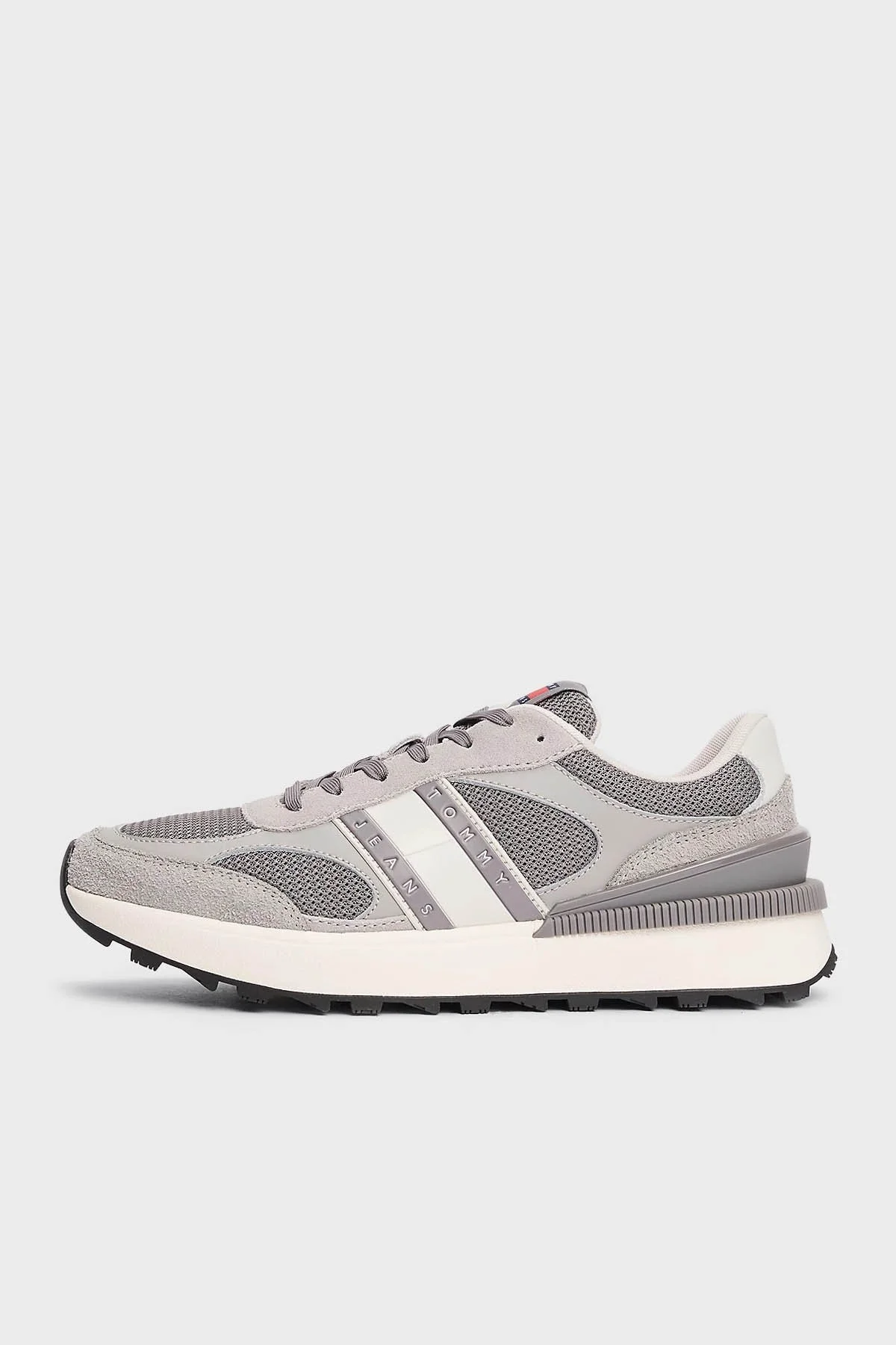 Tommy Jeans Logolu Kalın Tabanlı Süet Sneaker Erkek Ayakkabı EM0EM01537 PRZ GRİ - 3