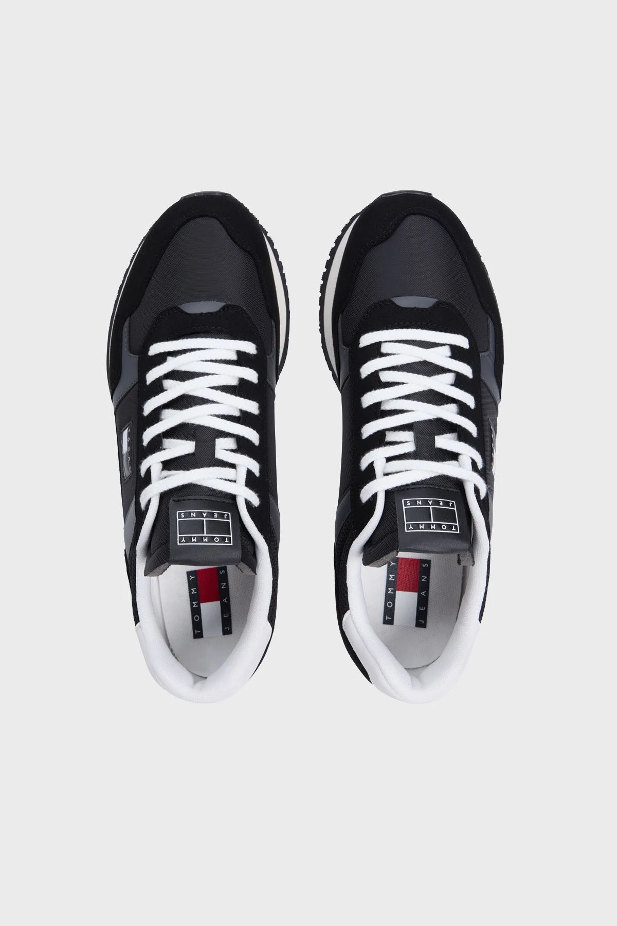Tommy Jeans Logolu Karışık Dokulu Sneaker Erkek Ayakkabı EM0EM01617 BDS SİYAH - 3
