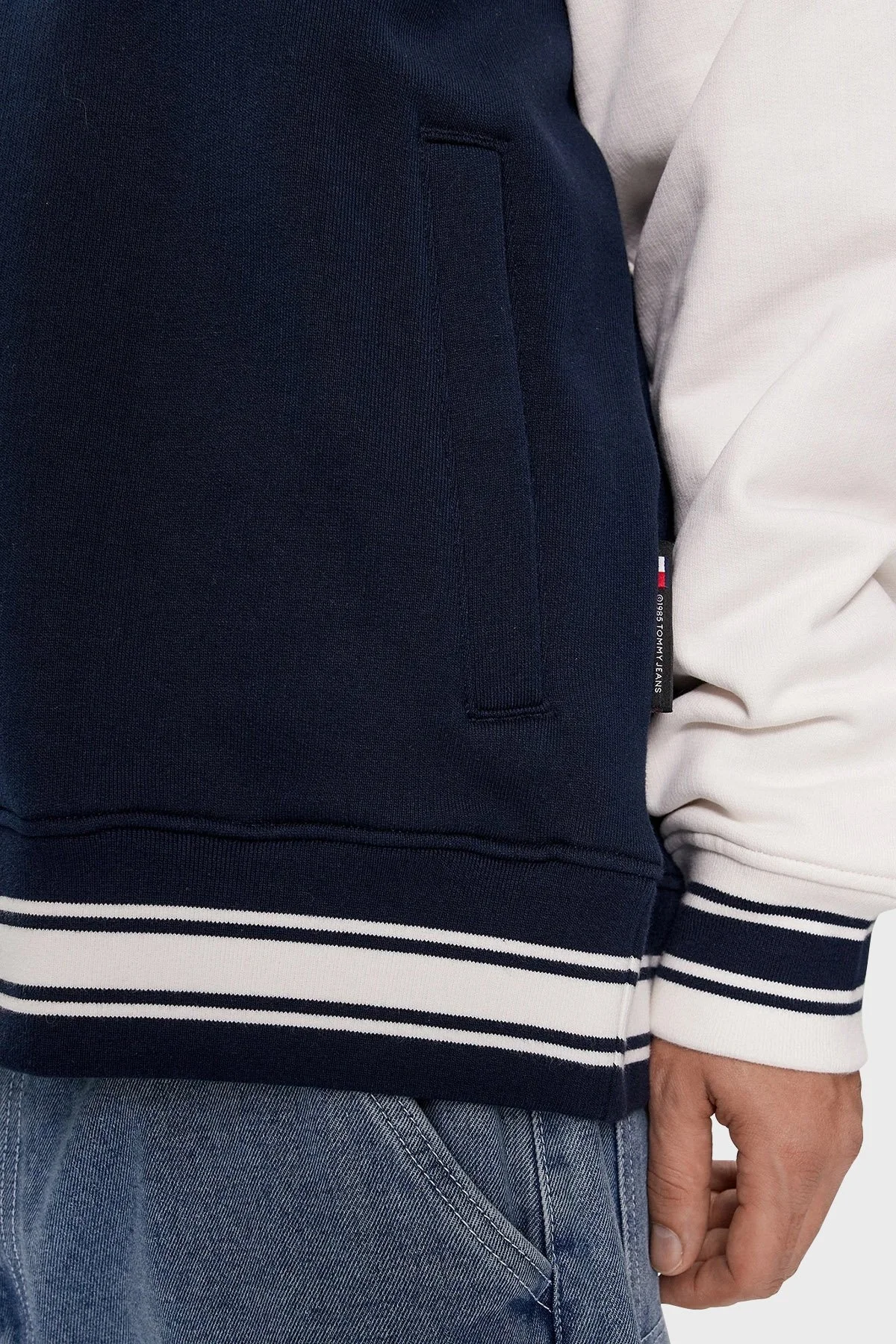 Tommy Jeans Logolu Kolej Yaka % 100 Pamuk Bomber Erkek Ceket DM0DM18400 C1G LACİVERT - 10