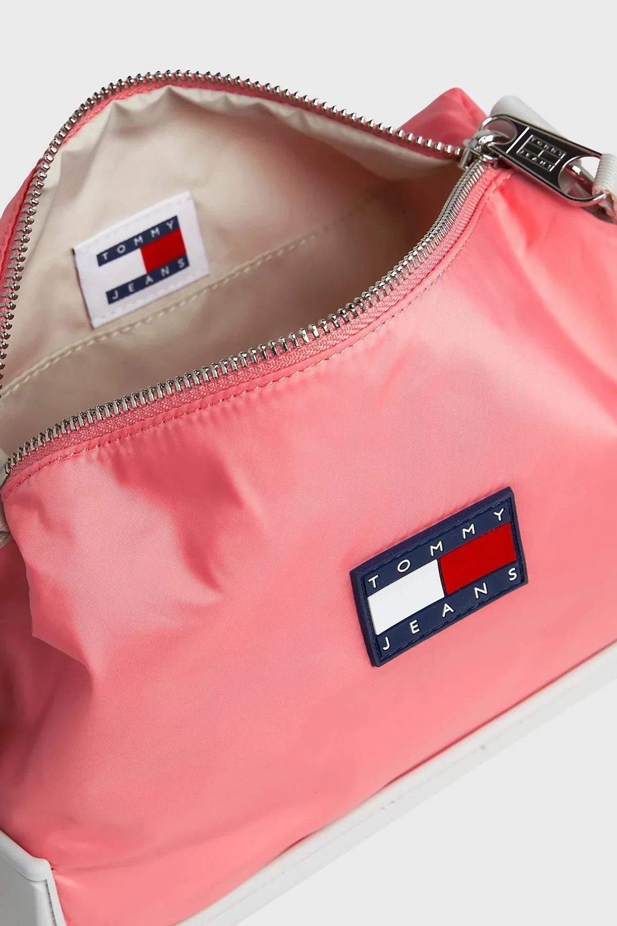 Tommy Jeans Logolu Omuz Askılı Bayan Çanta AW0AW15949 TIC PEMBE - 3
