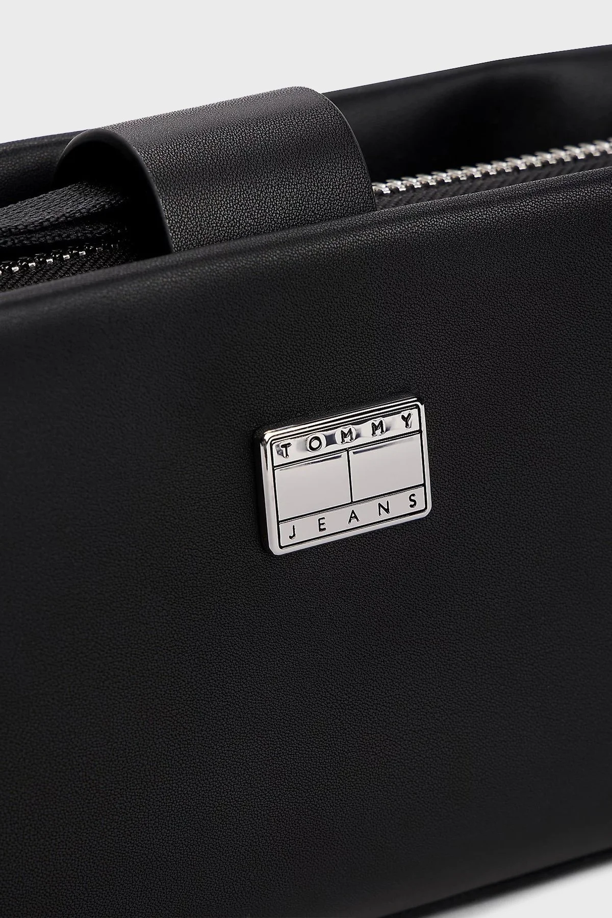 Tommy Jeans Logolu Omuz Askılı Bayan Çanta AW0AW17295 BDS SİYAH - 4