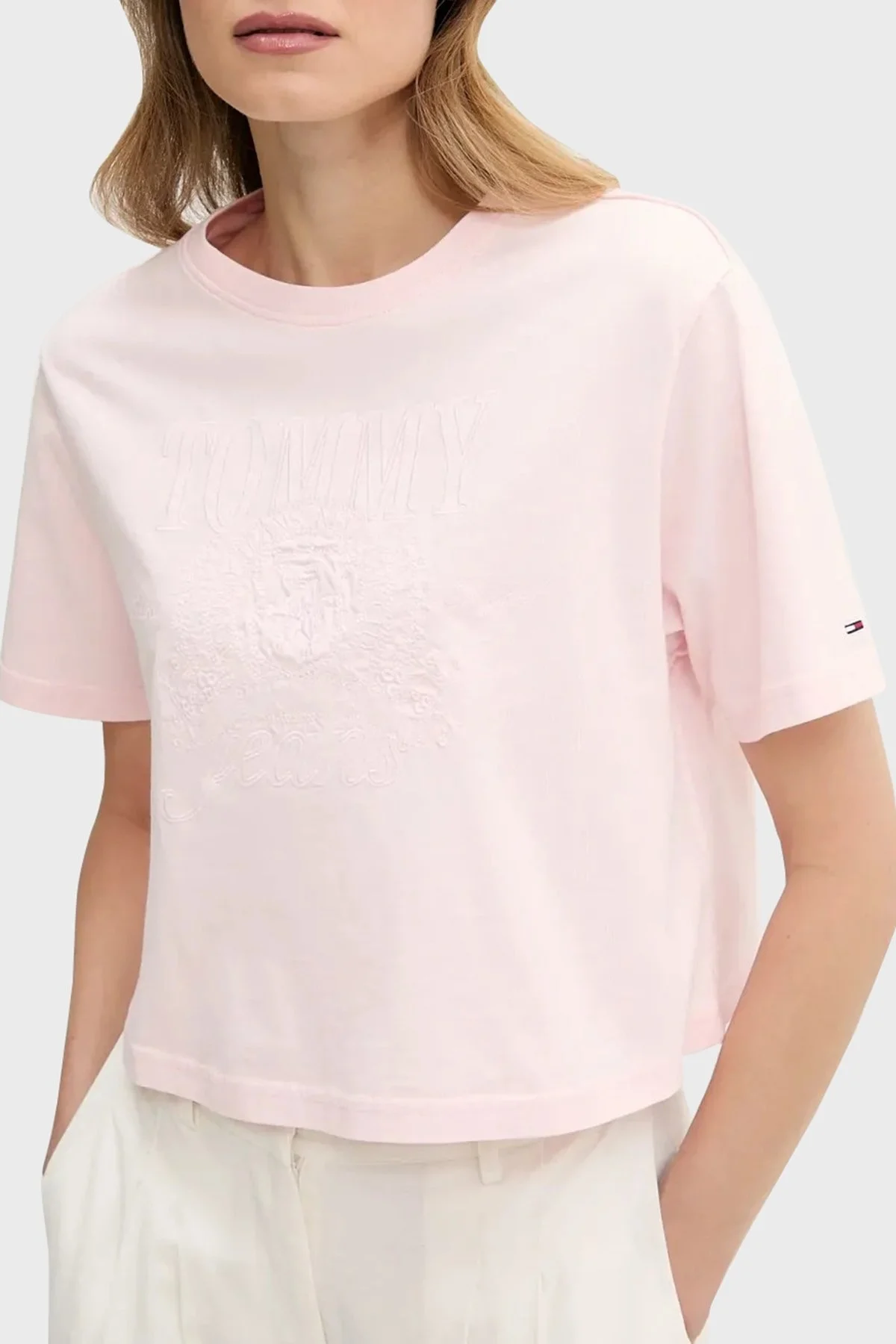 Tommy Jeans Logolu Pamuklu Oversize Fit Bisiklet Yaka Crop Bayan T Shirt DW0DW20326 TH3 AÇIK PEMBE - 6