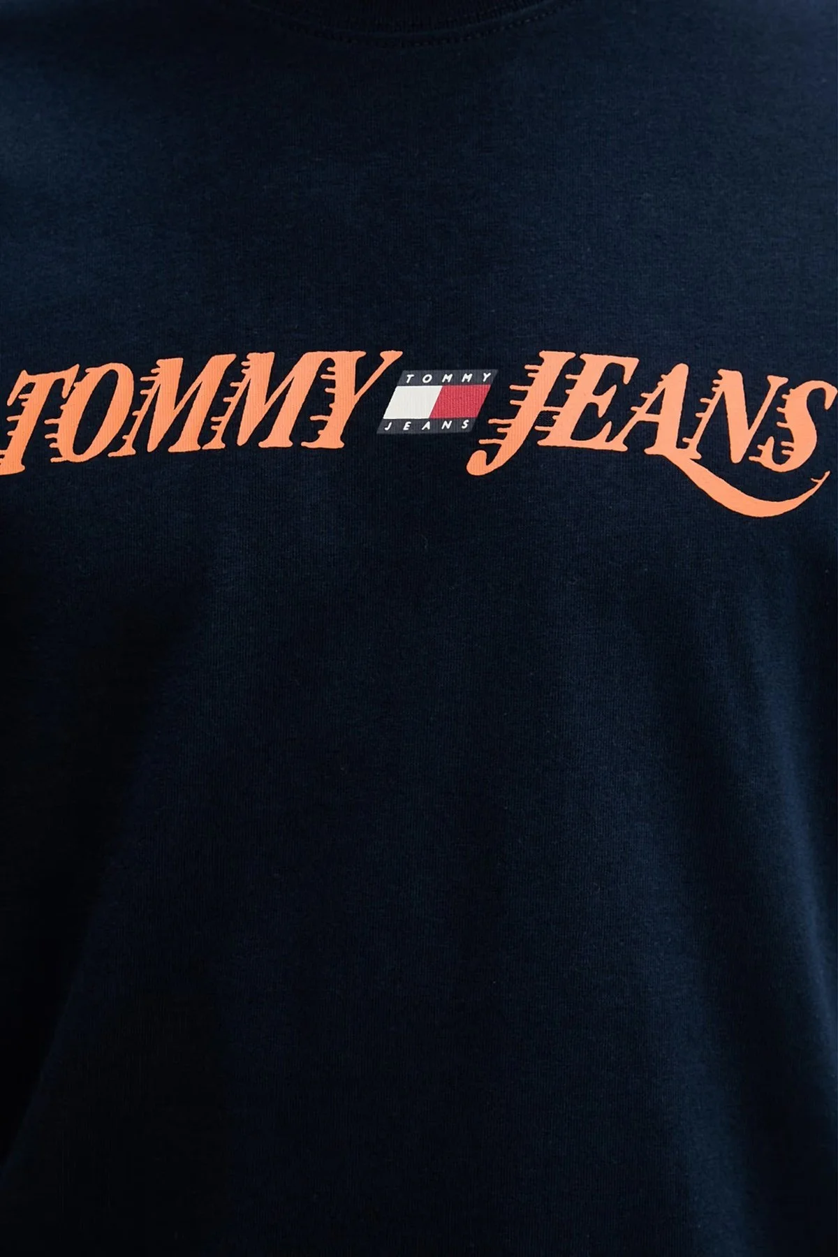 Tommy Jeans Logolu Pamuklu Regular Fit Bisiklet Yaka Erkek T Shirt DM0DM22548 C1G LACİVERT - 5