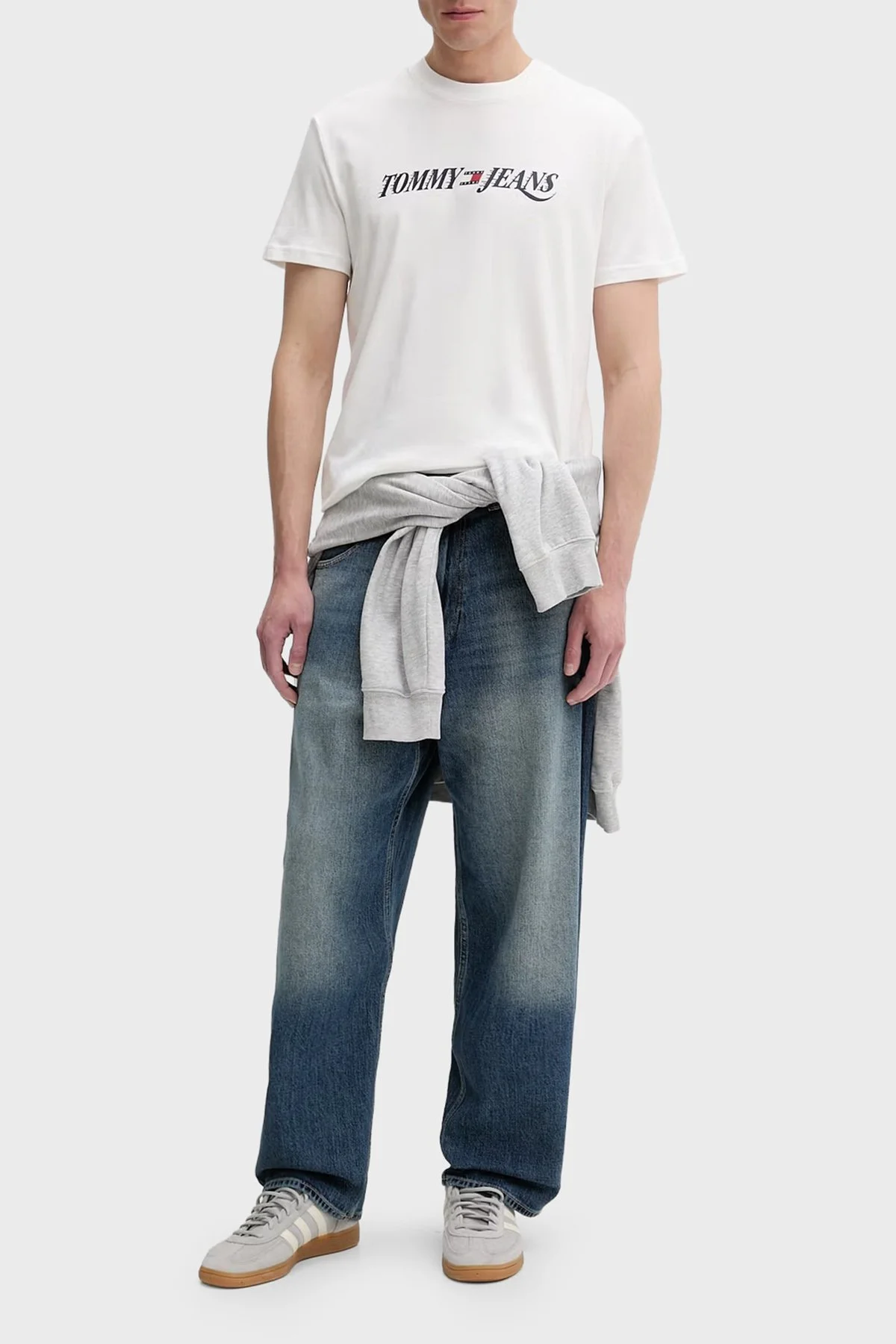 Tommy Jeans Logolu Pamuklu Regular Fit Bisiklet Yaka Erkek T Shirt DM0DM22548 YBL BEYAZ - 2