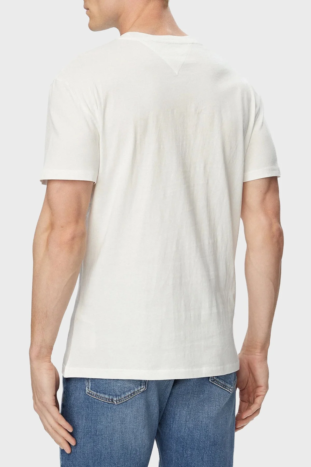Tommy Jeans Logolu Pamuklu Regular Fit Bisiklet Yaka Erkek T Shirt DM0DM23406 YBL Beyaz - 3