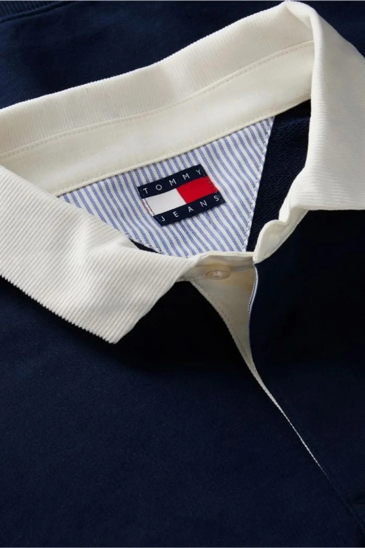Tommy Jeans Logolu Pamuklu Regular Fit Düğmeli Polo Yaka Erkek Sweat DM0DM23586 C1G Lacivert - 6