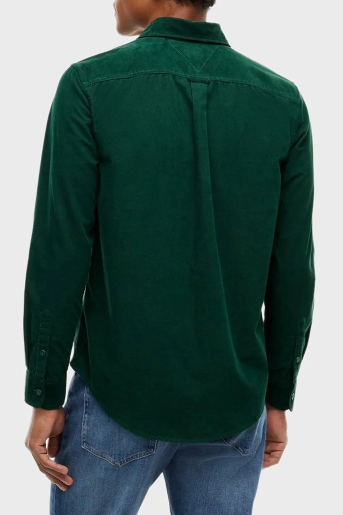 Tommy Jeans Logolu Pamuklu Regular Fit Düğmeli Yaka Erkek Gömlek DM0DM23517 MBM Yeşil - 3