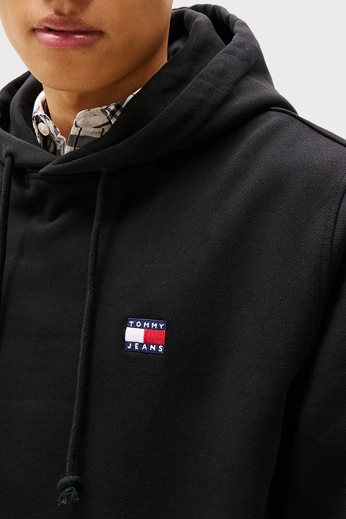 Tommy Jeans Logolu Pamuklu Regular Fit Kapüşonlu Erkek Sweat DM0DM20258 BDS SİYAH - 4