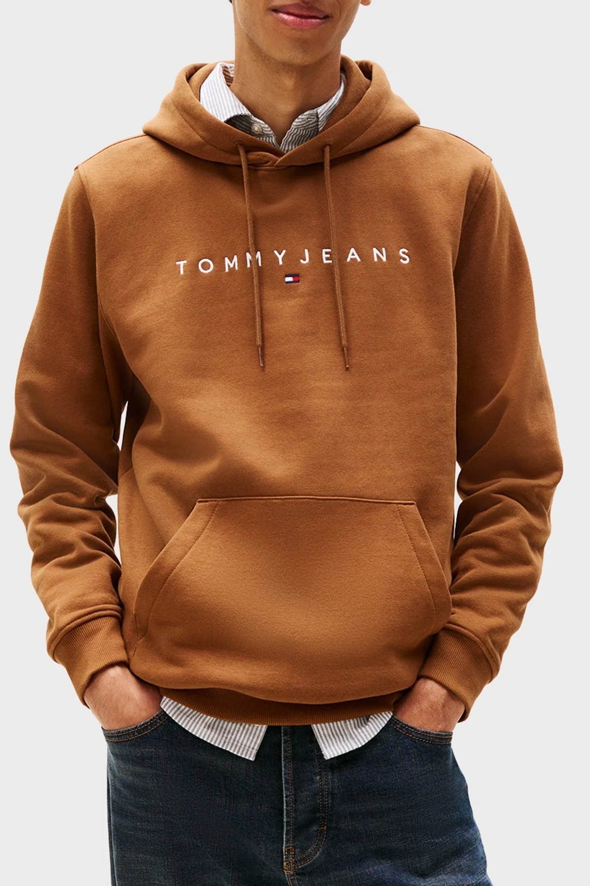 Tommy Jeans Logolu Pamuklu Regular Fit Kapüşonlu Polar Erkek Sweat DM0DM20746 GVP KAHVE - 1
