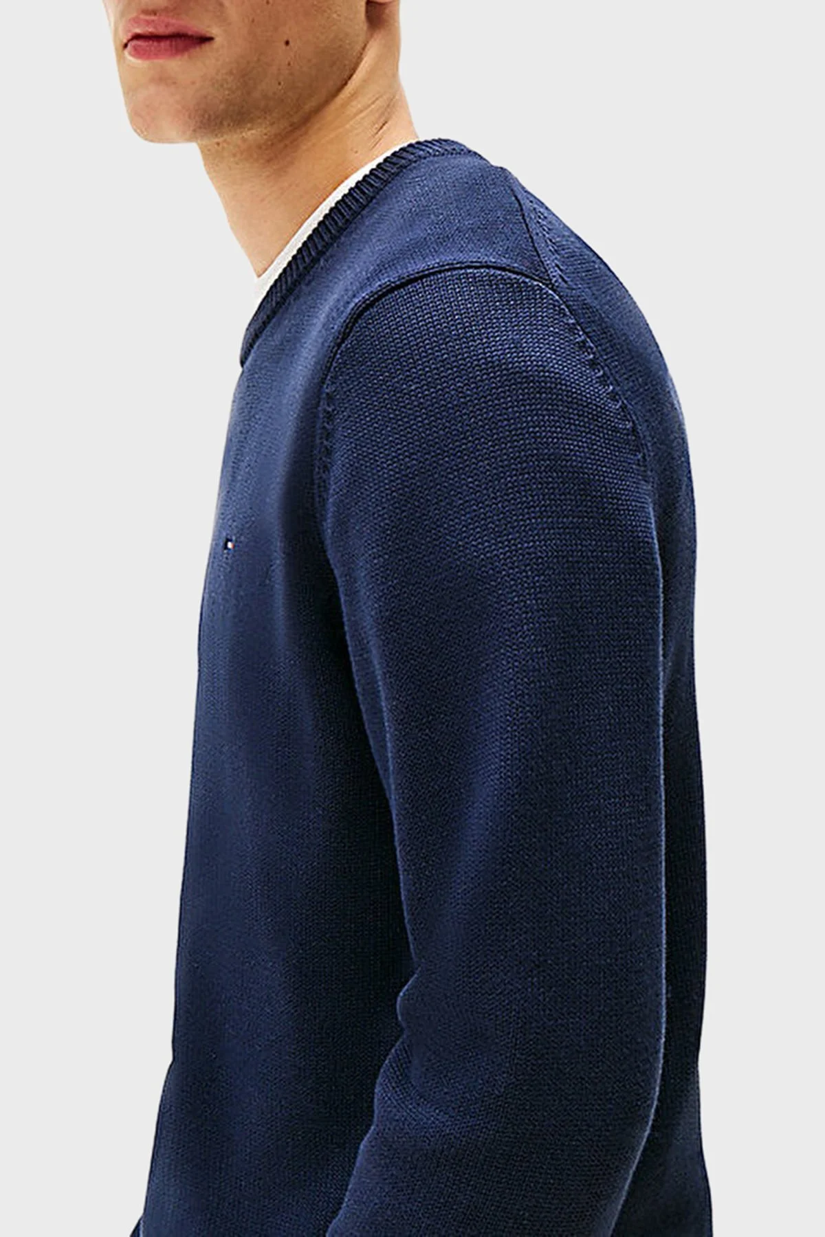 Tommy Jeans Logolu Pamuklu Slim Fit Bisiklet Yaka Örme Erkek Kazak DM0DM21787 C1G LACİVERT - 4