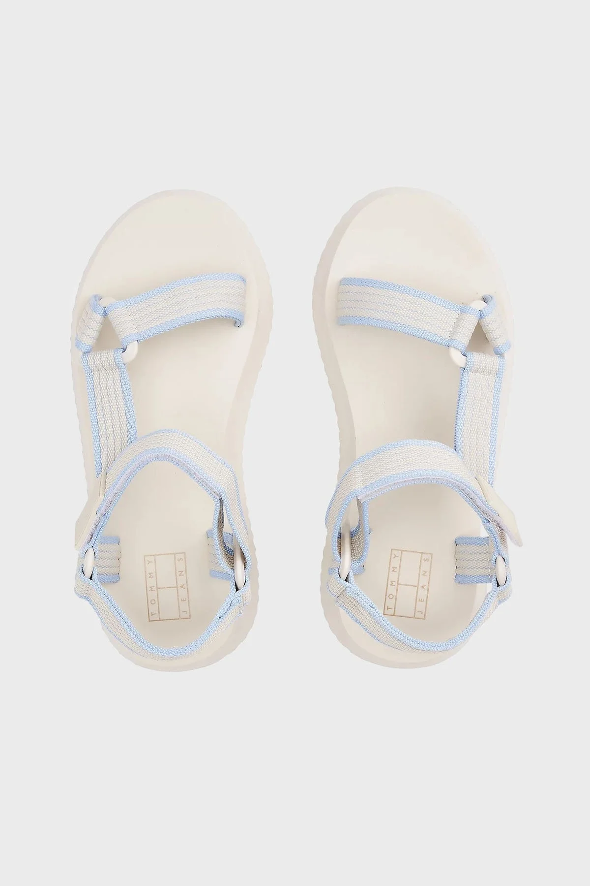 Tommy Jeans Logolu Platform Taban Cirtlı Bayan Sandalet EN0EN02747 ACG BEJ - 5