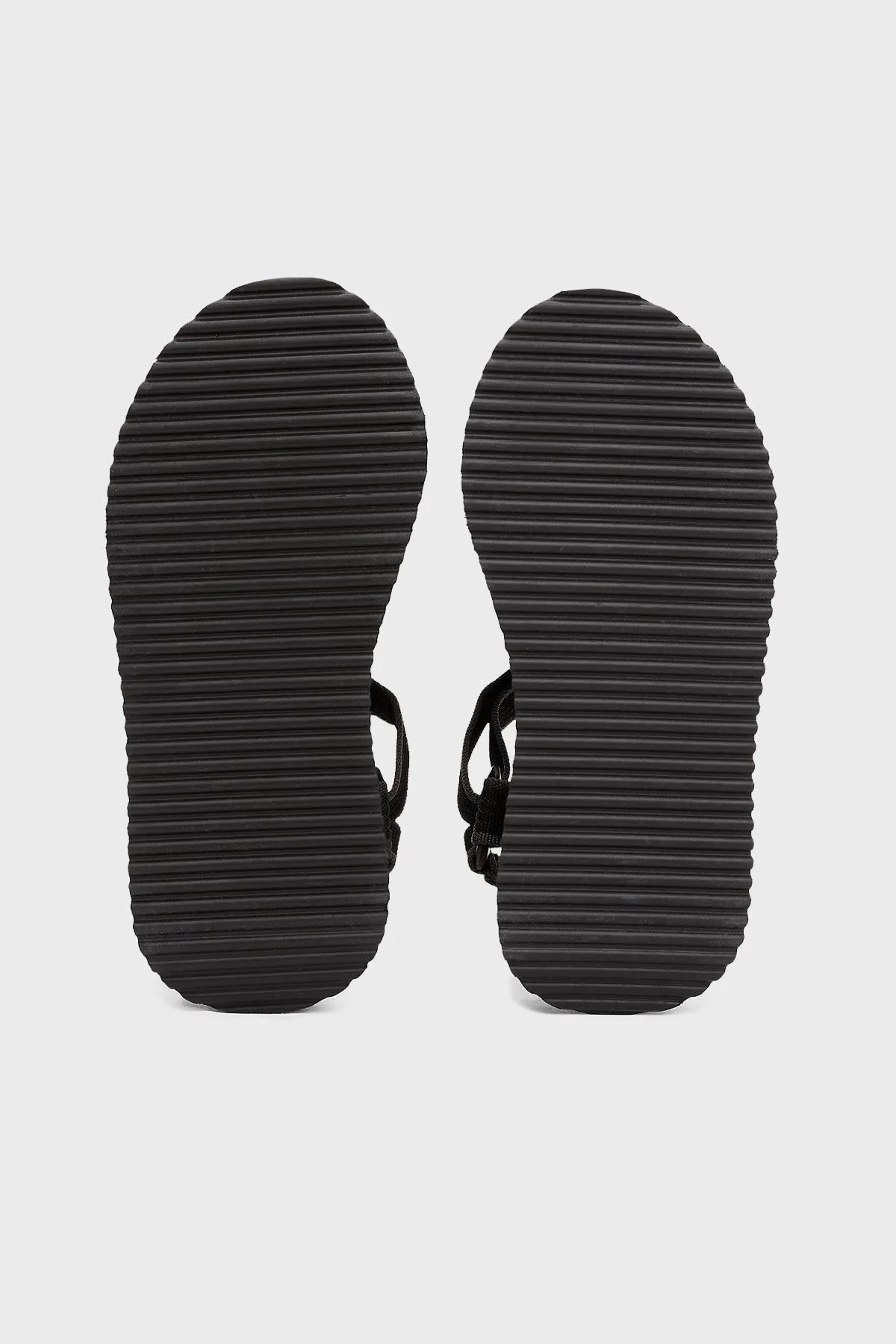 Tommy Jeans Logolu Platform Taban Cirtlı Bayan Sandalet EN0EN02747 BDS SİYAH - 7