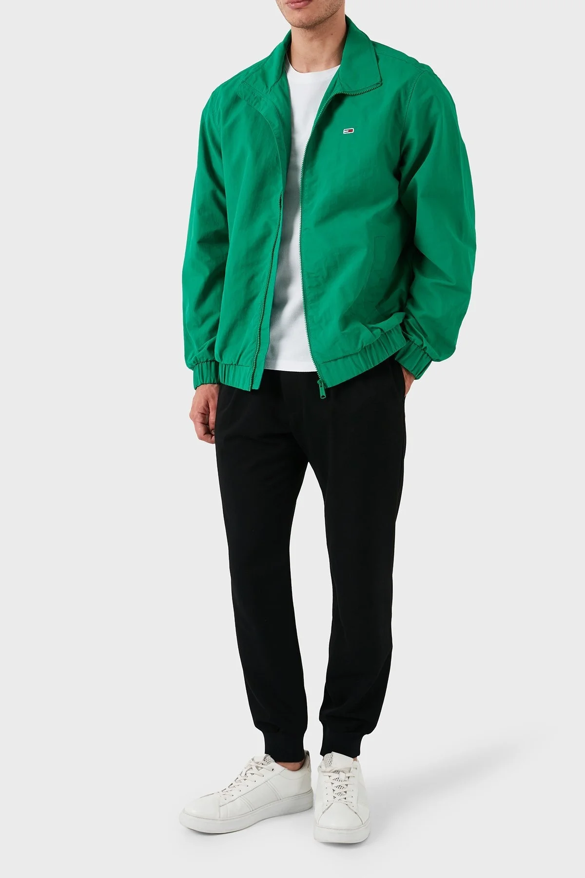 Tommy Jeans Logolu Relaxed Fit Erkek Rüzgarlık DM0DM17982 L30 YEŞİL - 4