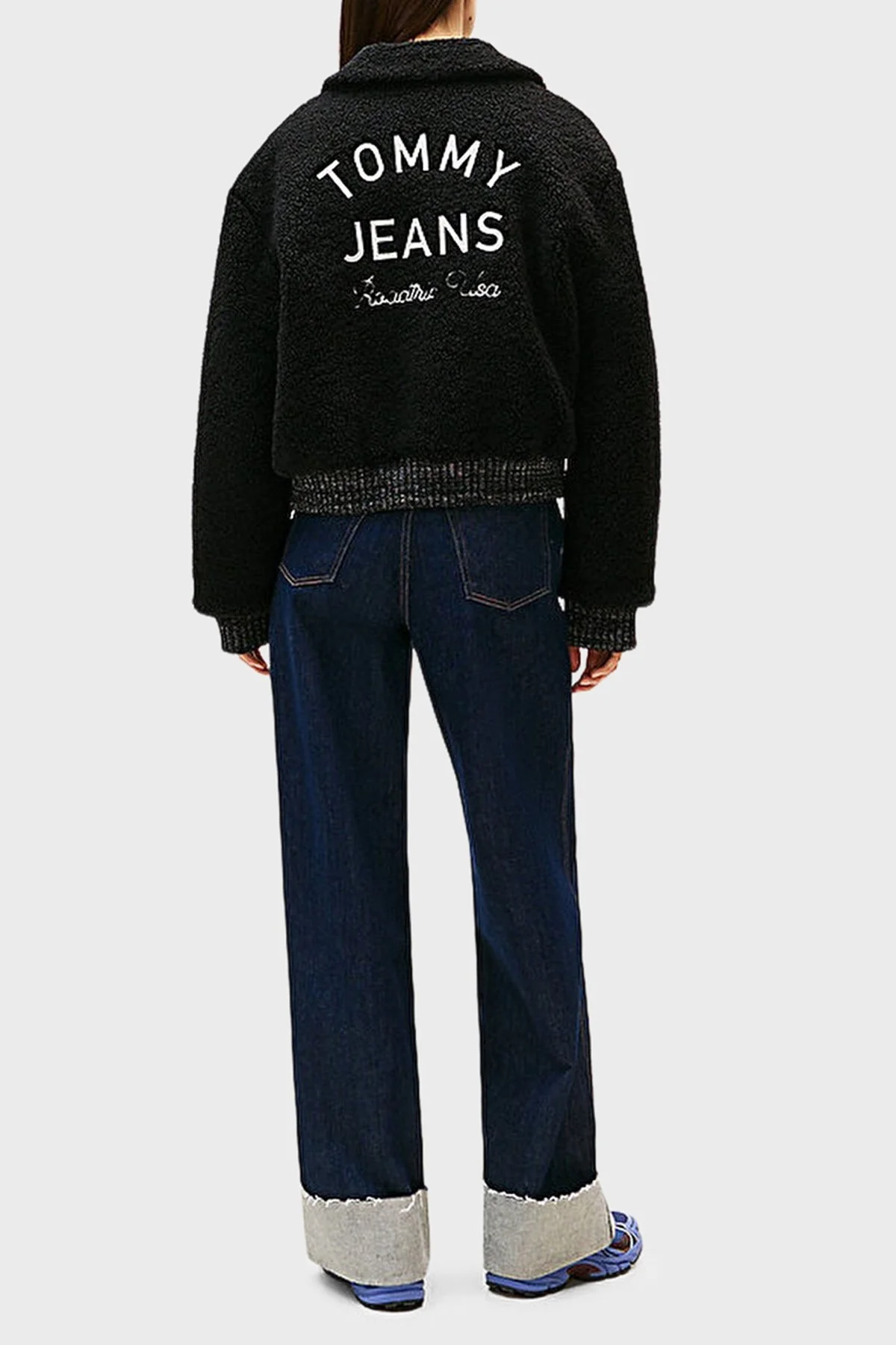 Tommy Jeans Logolu Relaxed Fit Teddy Bomber Bayan Ceket DW0DW21666 BDS SİYAH - 3