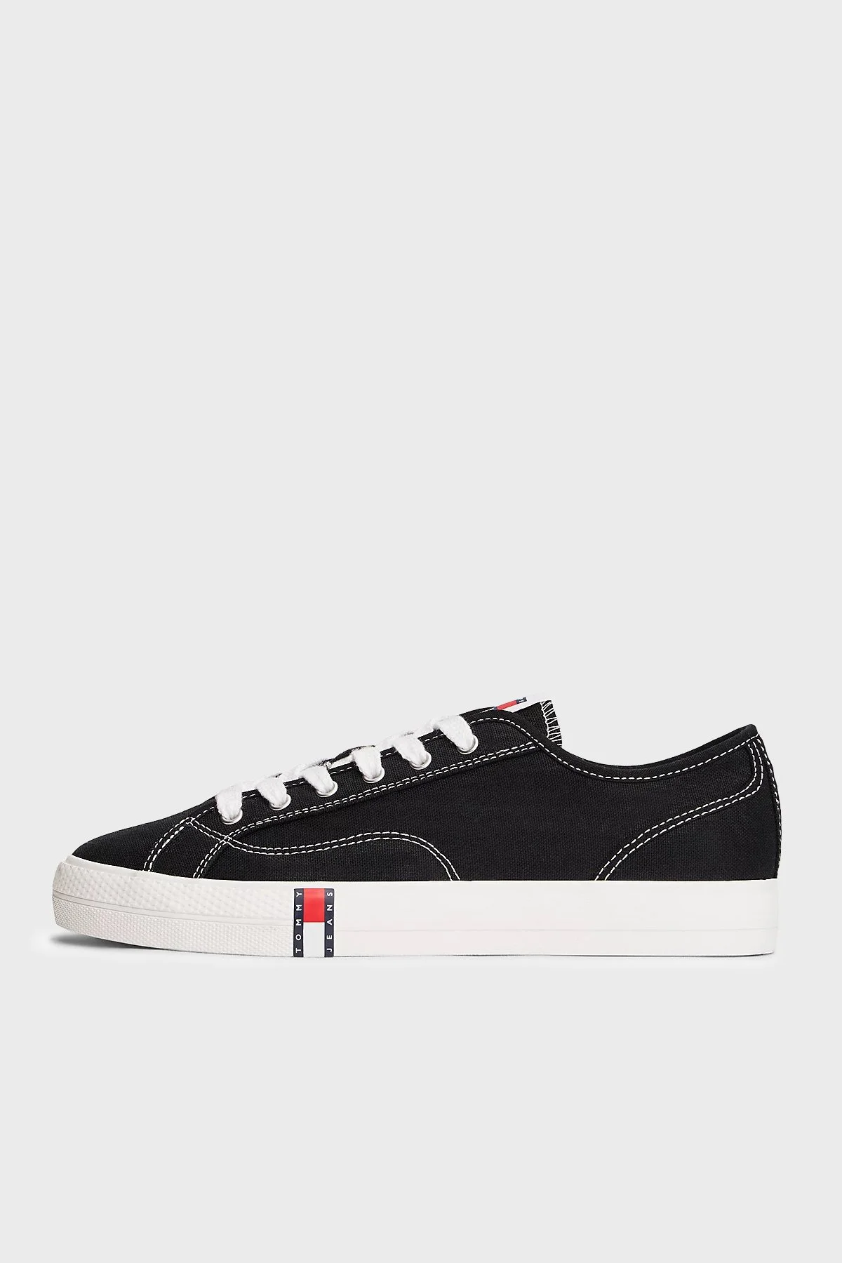 Tommy Jeans Logolu Sneaker Kadın Ayakkabı EN0EN02956 BDS SİYAH - 2