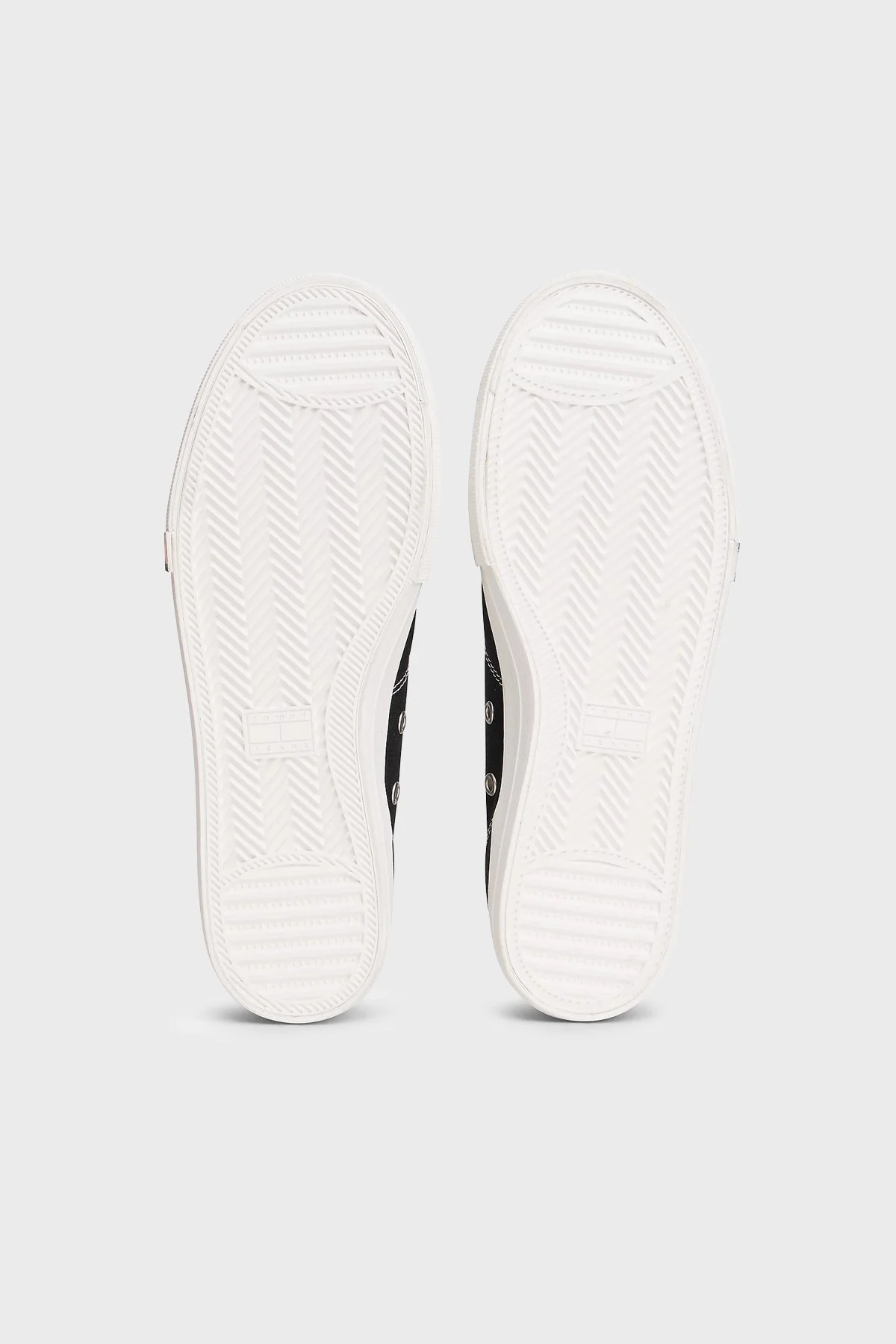 Tommy Jeans Logolu Sneaker Kadın Ayakkabı EN0EN02956 BDS SİYAH - 6