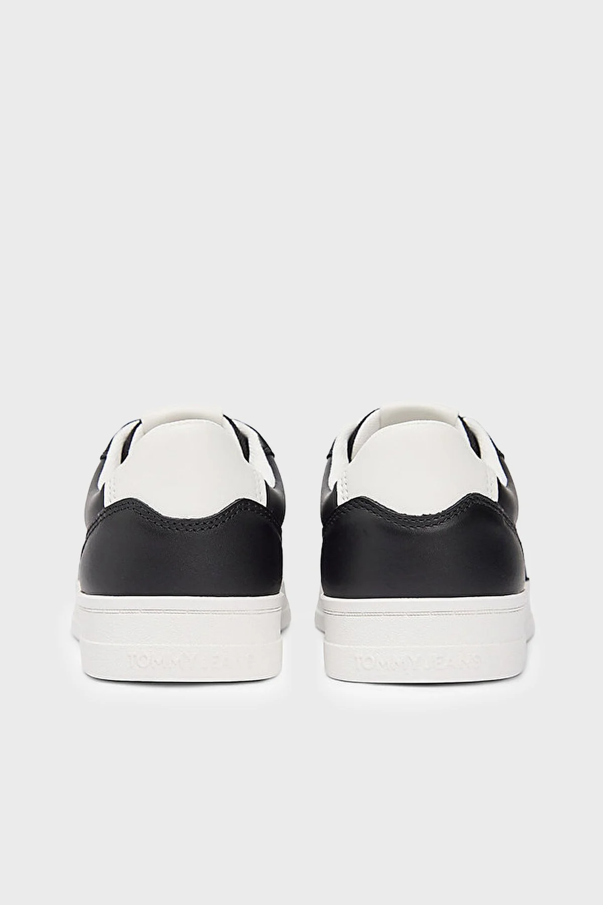 Tommy Jeans Logolu Sneaker Bayan Ayakkabı EN0EN03006 BDS SİYAH - 6