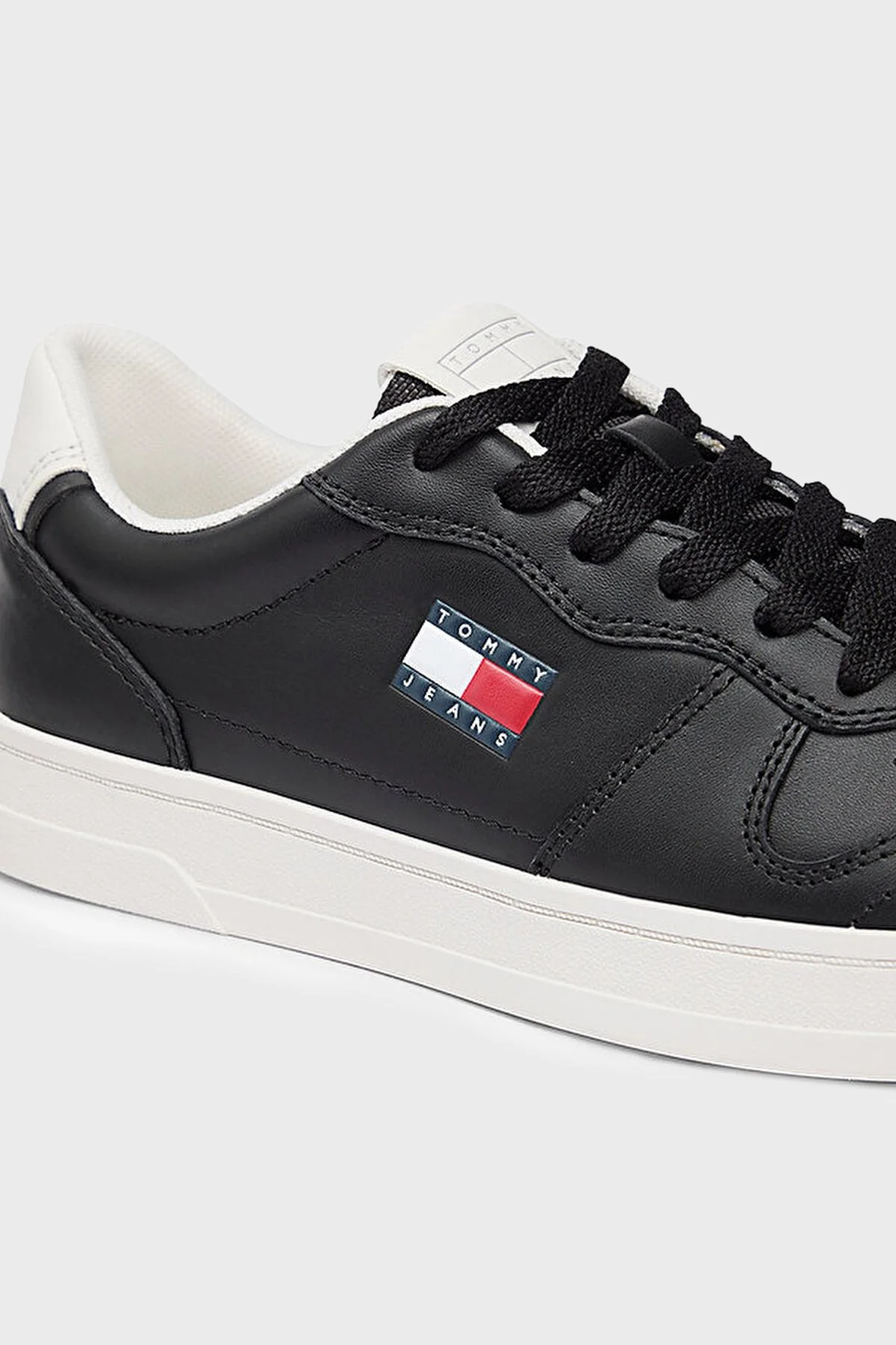 Tommy Jeans Logolu Sneaker Kadın Ayakkabı EN0EN03006 BDS SİYAH - 5