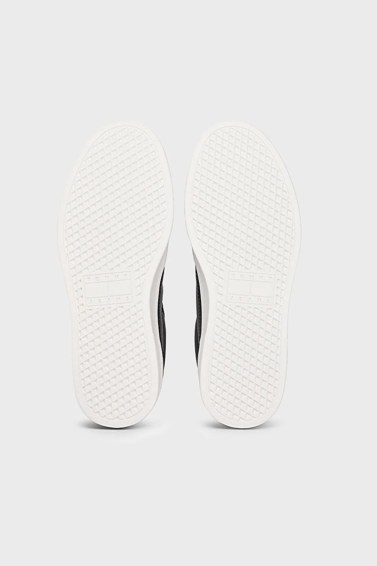 Tommy Jeans Logolu Sneaker Kadın Ayakkabı EN0EN03006 BDS SİYAH - 7