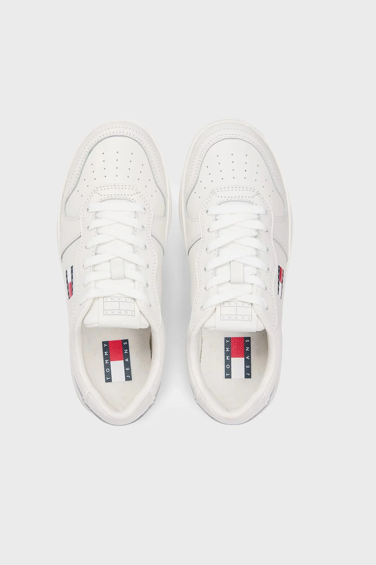 Tommy Jeans Logolu Sneaker Bayan Ayakkabı EN0EN03006 YBL BEYAZ - 3