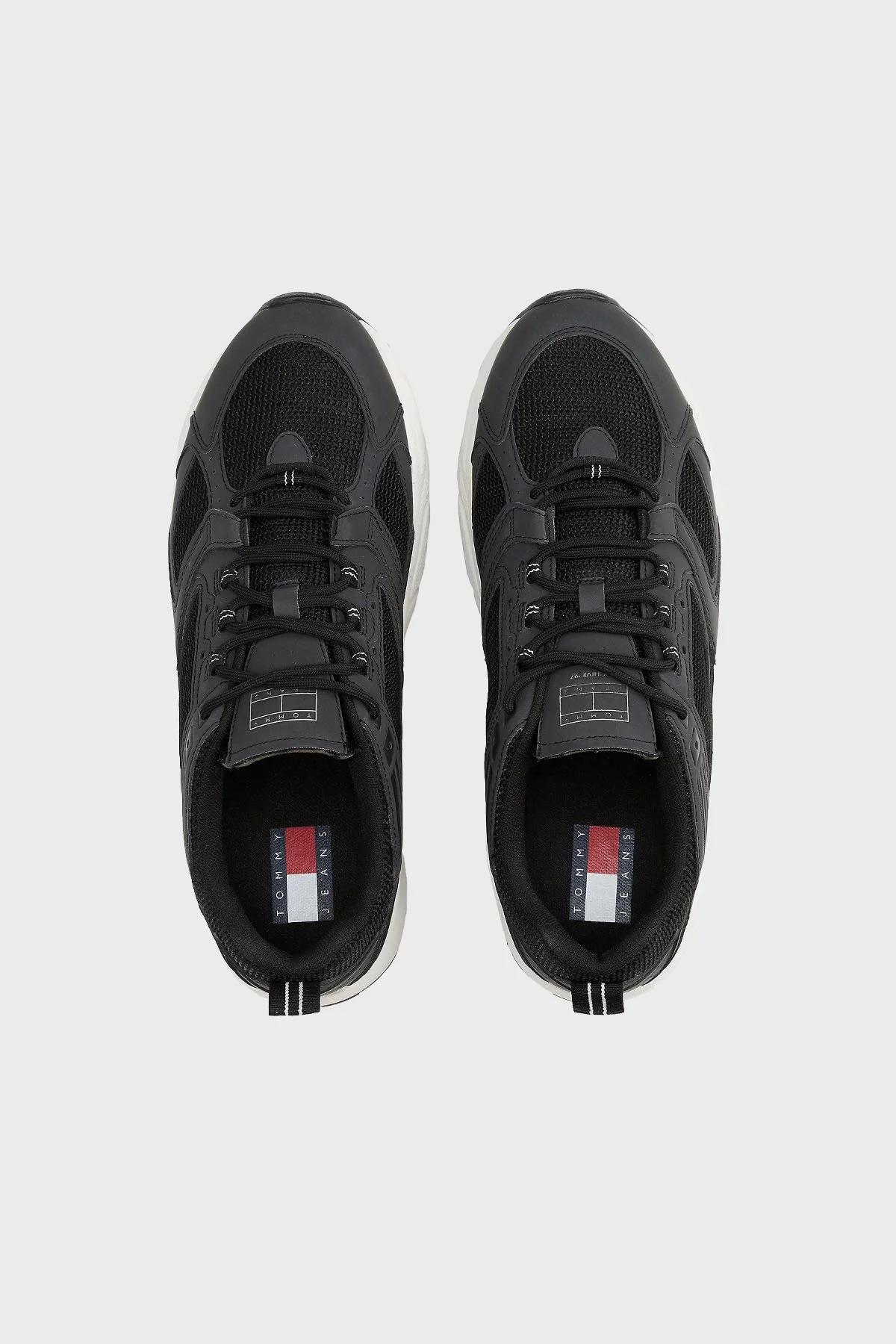 Tommy Jeans Logolu Sneaker Erkek Ayakkabı EM0EM01601 BDS SİYAH - 5