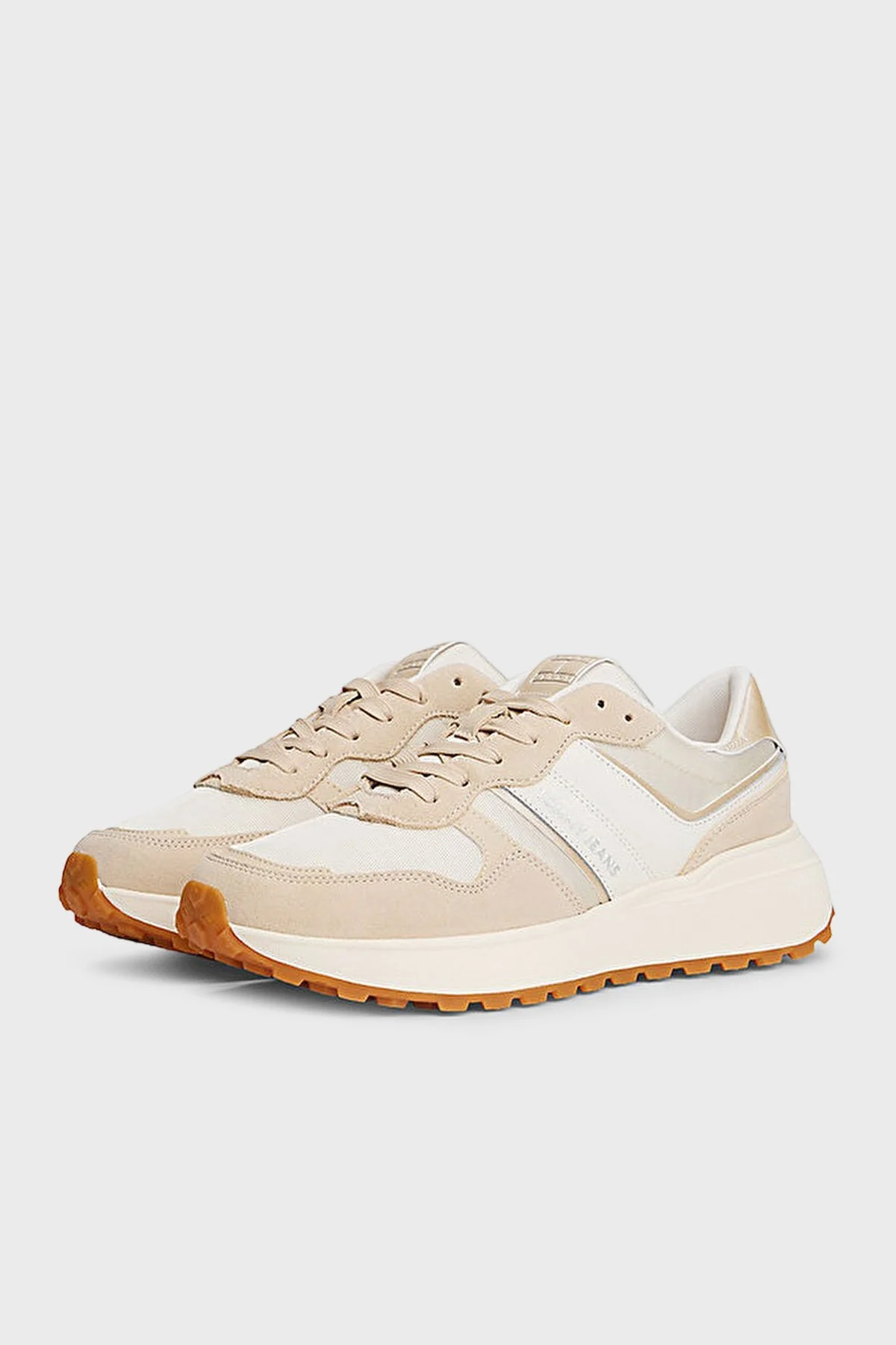 Tommy Jeans Logolu Süet Sneaker Bayan Ayakkabı EN0EN02861 YBI BEYAZ - 4