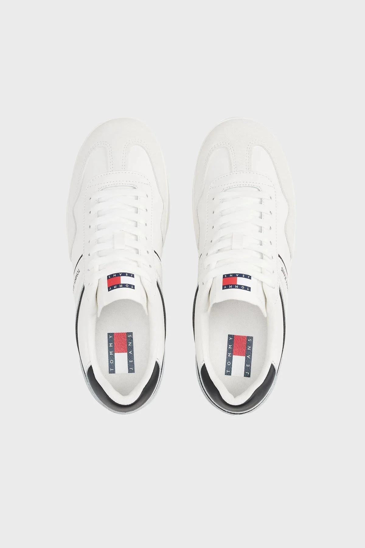 Tommy Jeans Logolu Süet Sneaker Erkek Ayakkabı EM0EM01571 TCR EKRU - 4