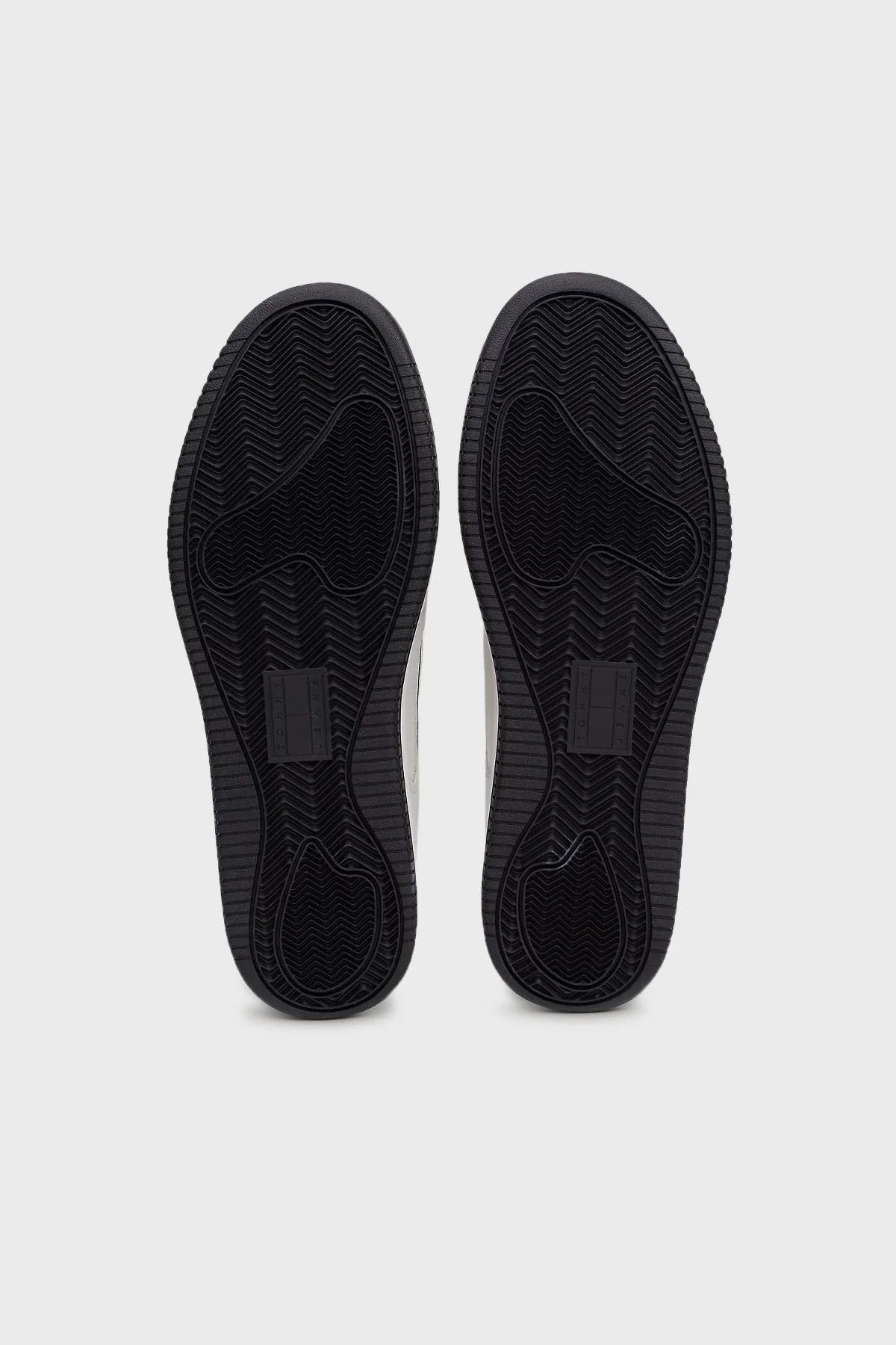 Tommy Jeans Logolu Tırtıklı Kalın Taban Deri Karışımlı Sneaker Erkek Ayakkabı EM0EM01464 YBL BEYAZ - 7
