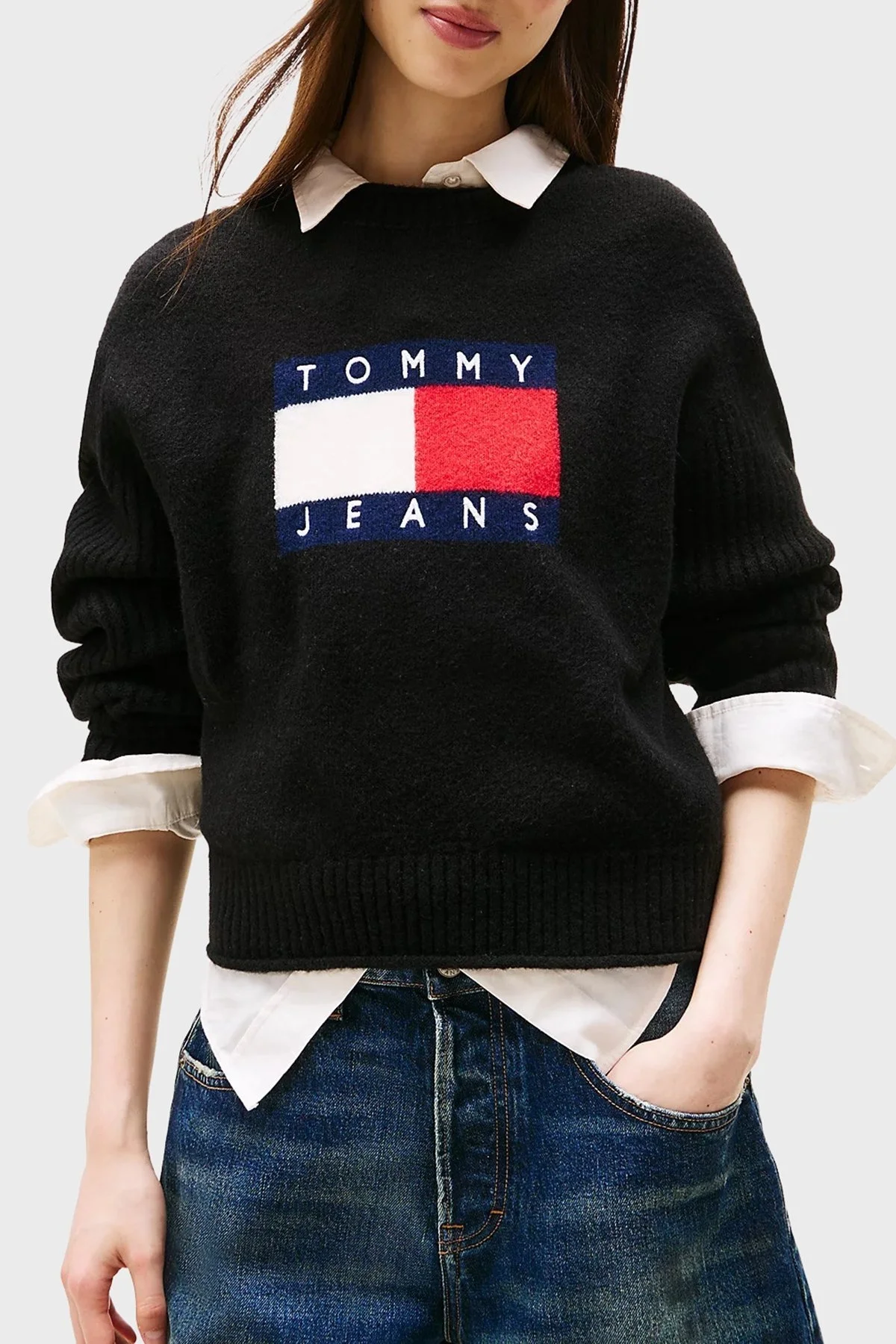Tommy Jeans Logolu Yün Karışımlı Relaxed Fit Bisiklet Yaka Bayan Kazak DW0DW21782 HEV ANTRASİT - 1