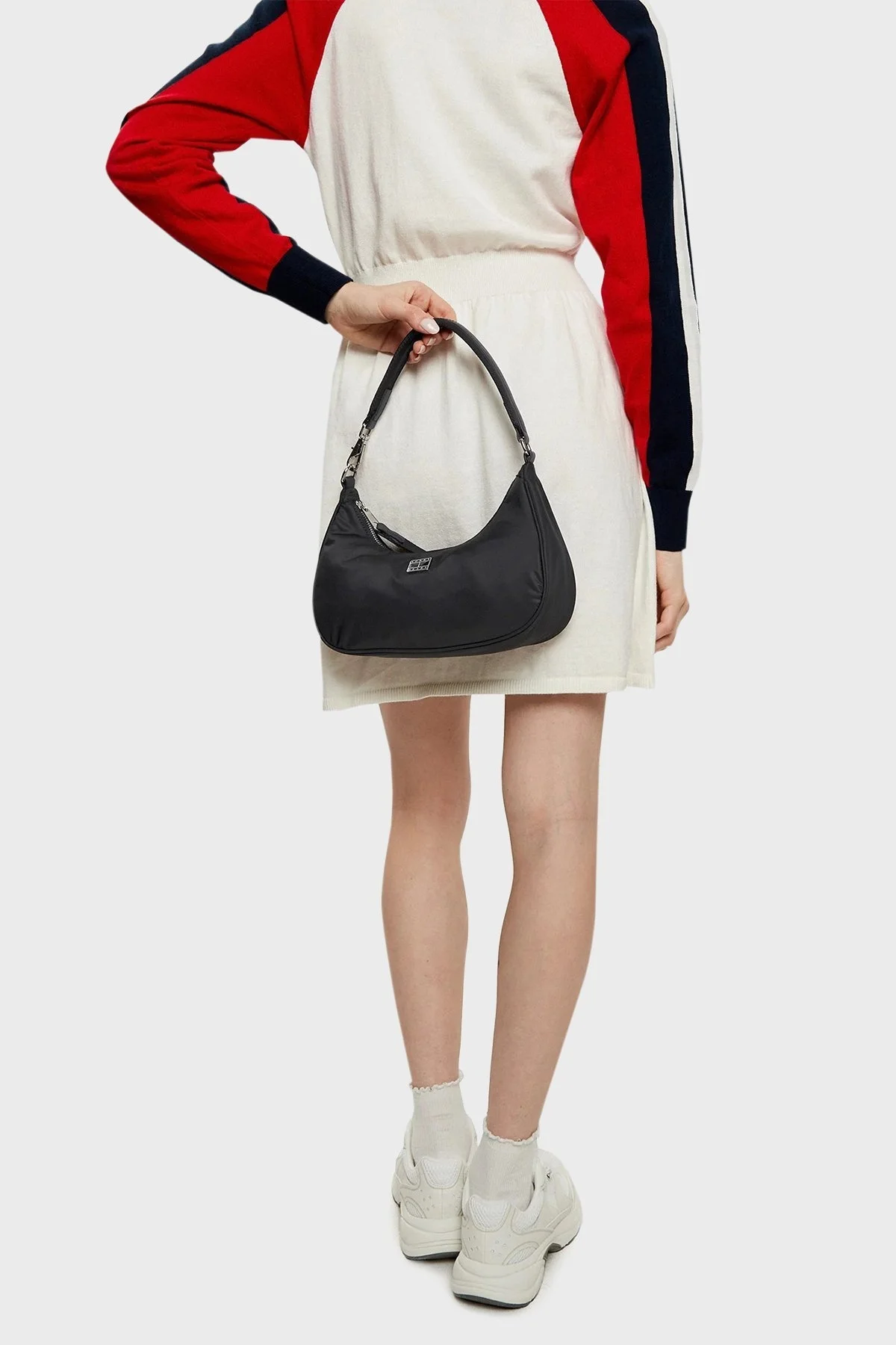 Tommy Jeans Omuz Askılı Bayan Çanta AW0AW16984 BDS SİYAH - 2