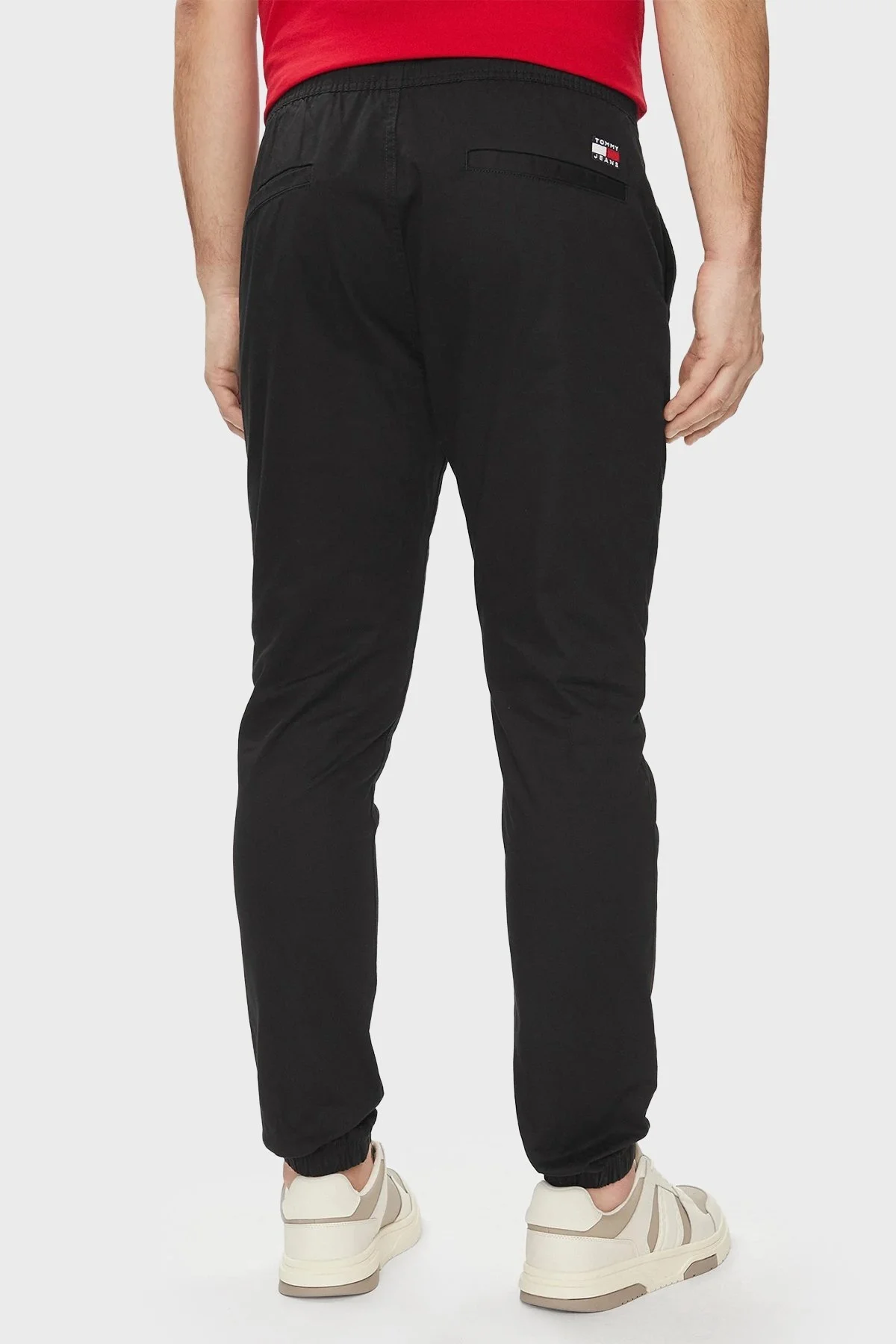 Tommy Jeans Organik Pamuklu Belden Bağlamalı Regular Fit Cepli Erkek Pantolon DM0DM19457 BDS SİYAH - 3