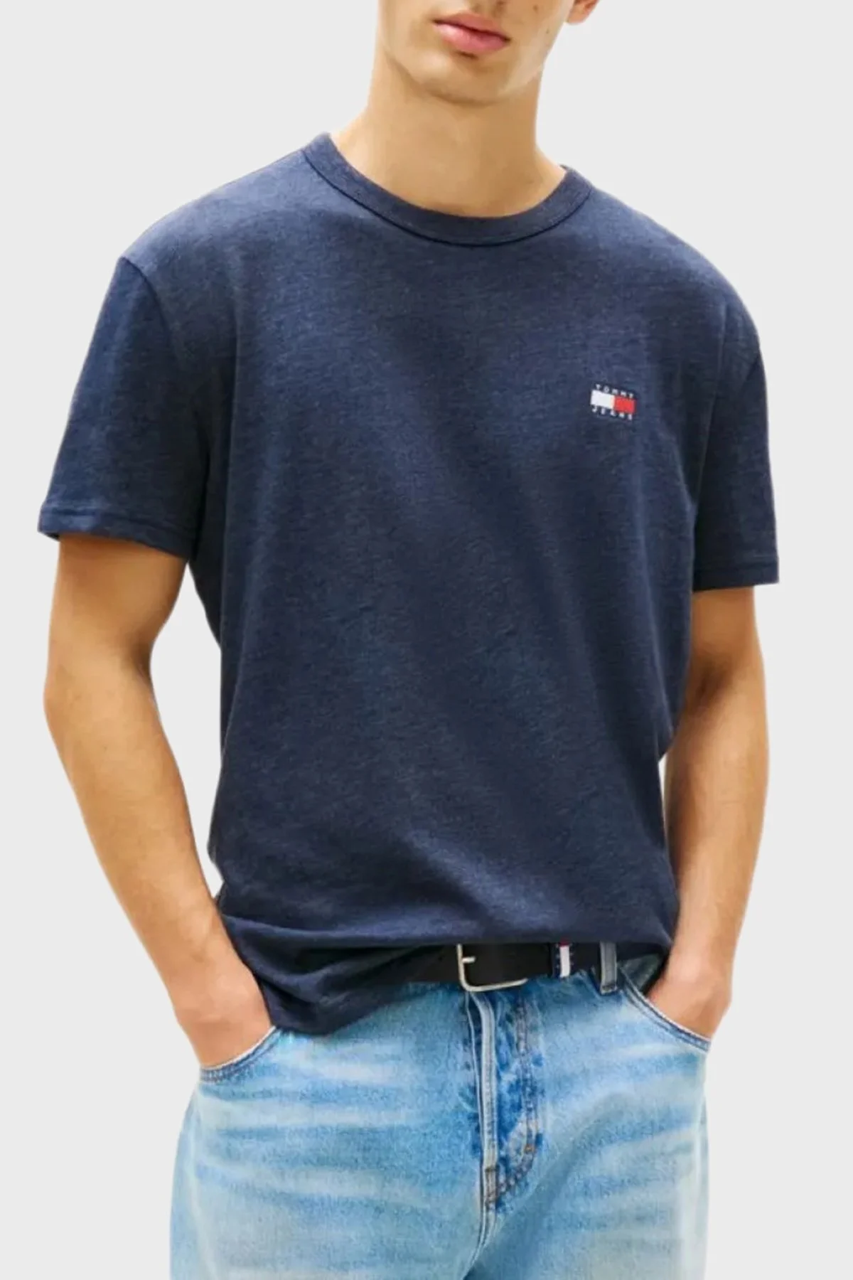 Tommy Jeans Pamuk Karışımlı Regular Fit Bisiklet Yaka Erkek T Shirt DM0DM22667 C1G LACİVERT - 1