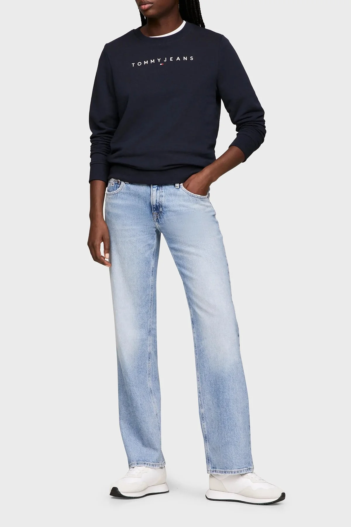Tommy Jeans Pamuk Karışımlı Regular Fit Bisiklet Yaka Logolu Bayan Sweat DW0DW17323 C1G LACİVERT - 3