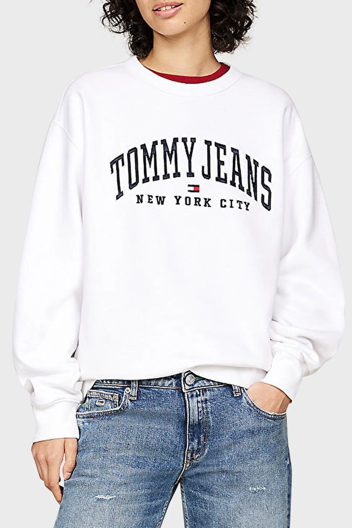 Tommy Jeans Pamuk Karışımlı Regular Fit Bisiklet Yaka Logolu Bayan Sweat DW0DW19824 YBR BEYAZ - 1