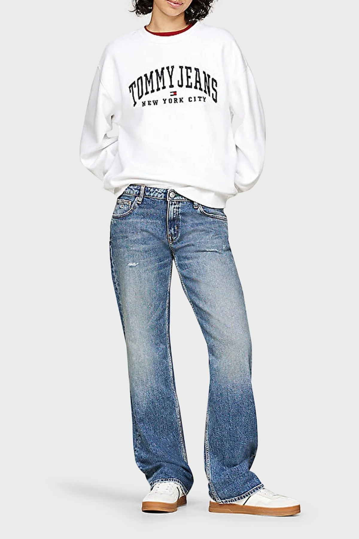 Tommy Jeans Pamuk Karışımlı Regular Fit Bisiklet Yaka Logolu Bayan Sweat DW0DW19824 YBR BEYAZ - 3