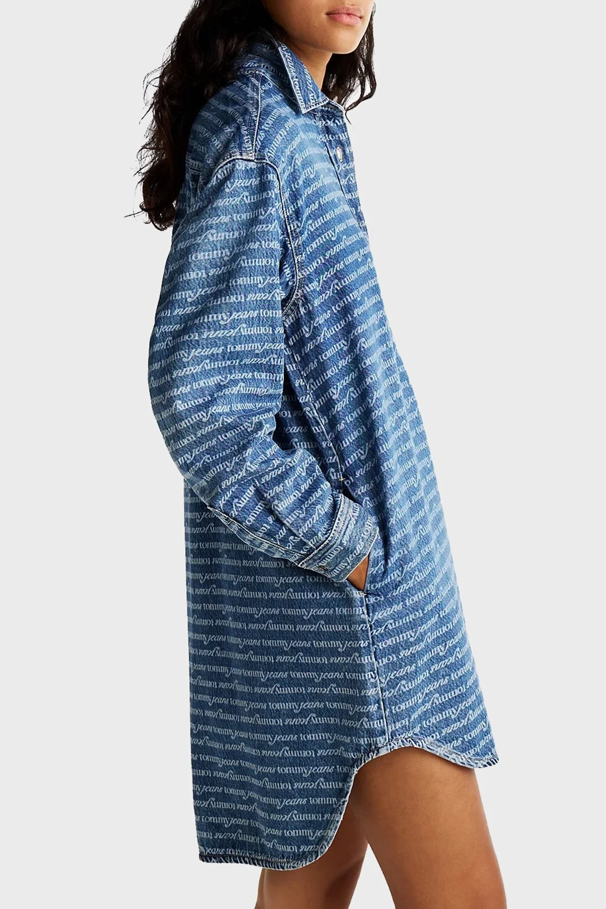 Tommy Jeans Pamuk Karışımlı Relaxed Fit Logolu Mini Kot Bayan Elbise DW0DW19790 1BK LACİVERT - 3