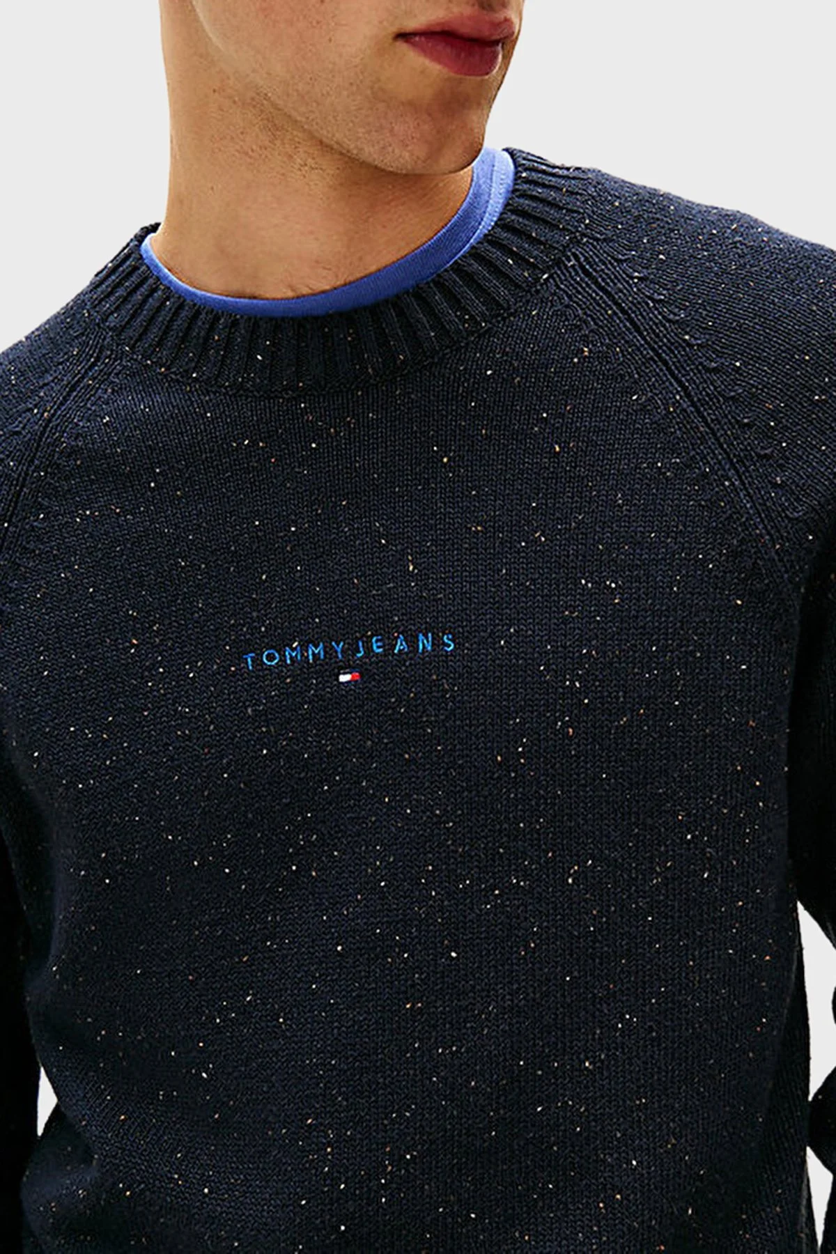 Tommy Jeans Pamuk Karışımlı Slim Fit Bisiklet Yaka Logo İşlemeli Erkek Kazak DM0DM22097 C1G LACİVERT - 3