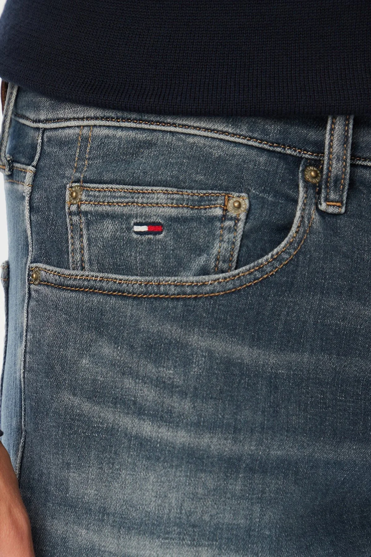 Tommy Jeans Pamuk Slim Fit Normal Bel Dar Paça Jean Erkek Kot Pantolon DM0DM23346 1DA Gri - 4
