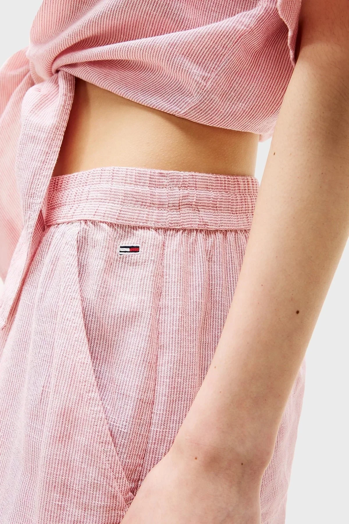 Tommy Jeans Pamuk ve Keten Karışımlı Çizgili Wide Leg Bayan Pantolon DW0DW20352 TH3 AÇIK PEMBE - 5