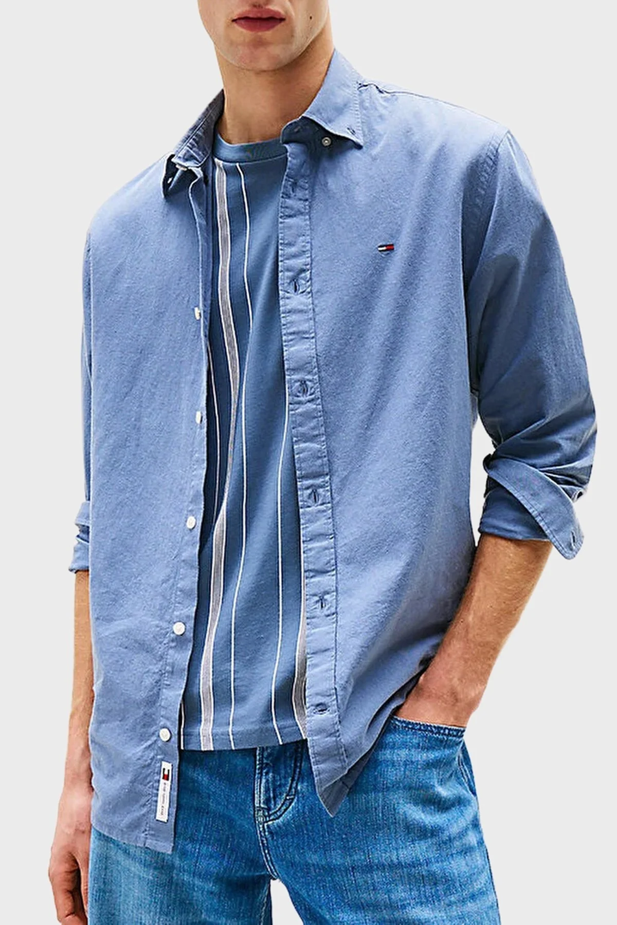 Tommy Jeans Pamuk ve Keten Karışımlı Regular Fit Düğmeli Yaka Erkek Gömlek DM0DM20875 PO6 İNDİGO - 1