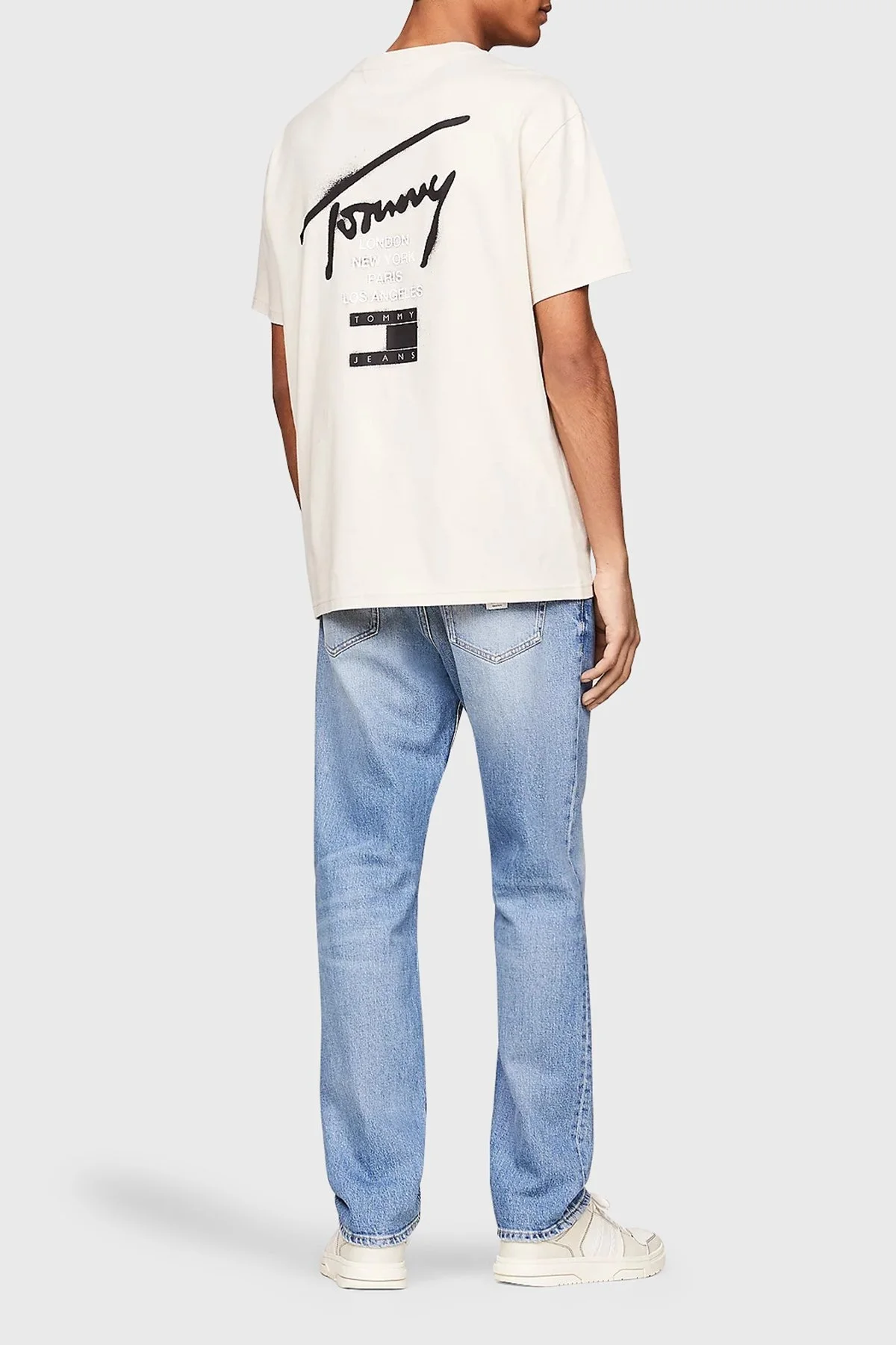 Tommy Jeans Pamuklu Bisiklet Yaka Erkek T Shirt DM0DM18529 ACG BEJ - 3
