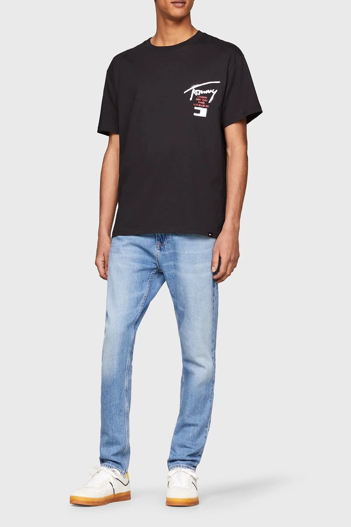 Tommy Jeans Pamuklu Bisiklet Yaka Erkek T Shirt DM0DM18529 BDS SİYAH - 4