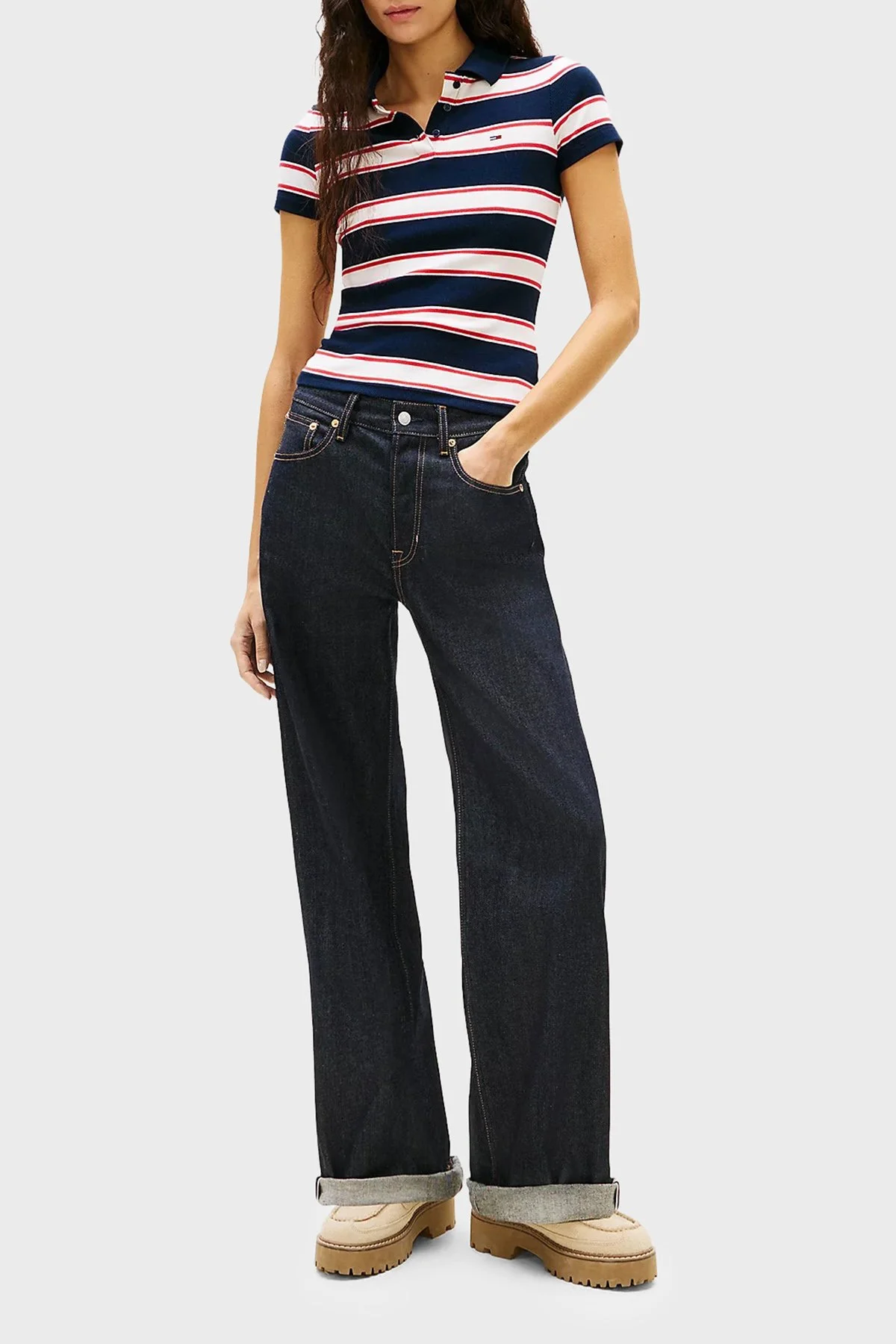 Tommy Jeans Pamuklu Çizgili Slim Fit Düğmeli Kadın Polo Yaka T Shirt DW0DW22327 0A7 LACİVERT-BEYAZ - 2